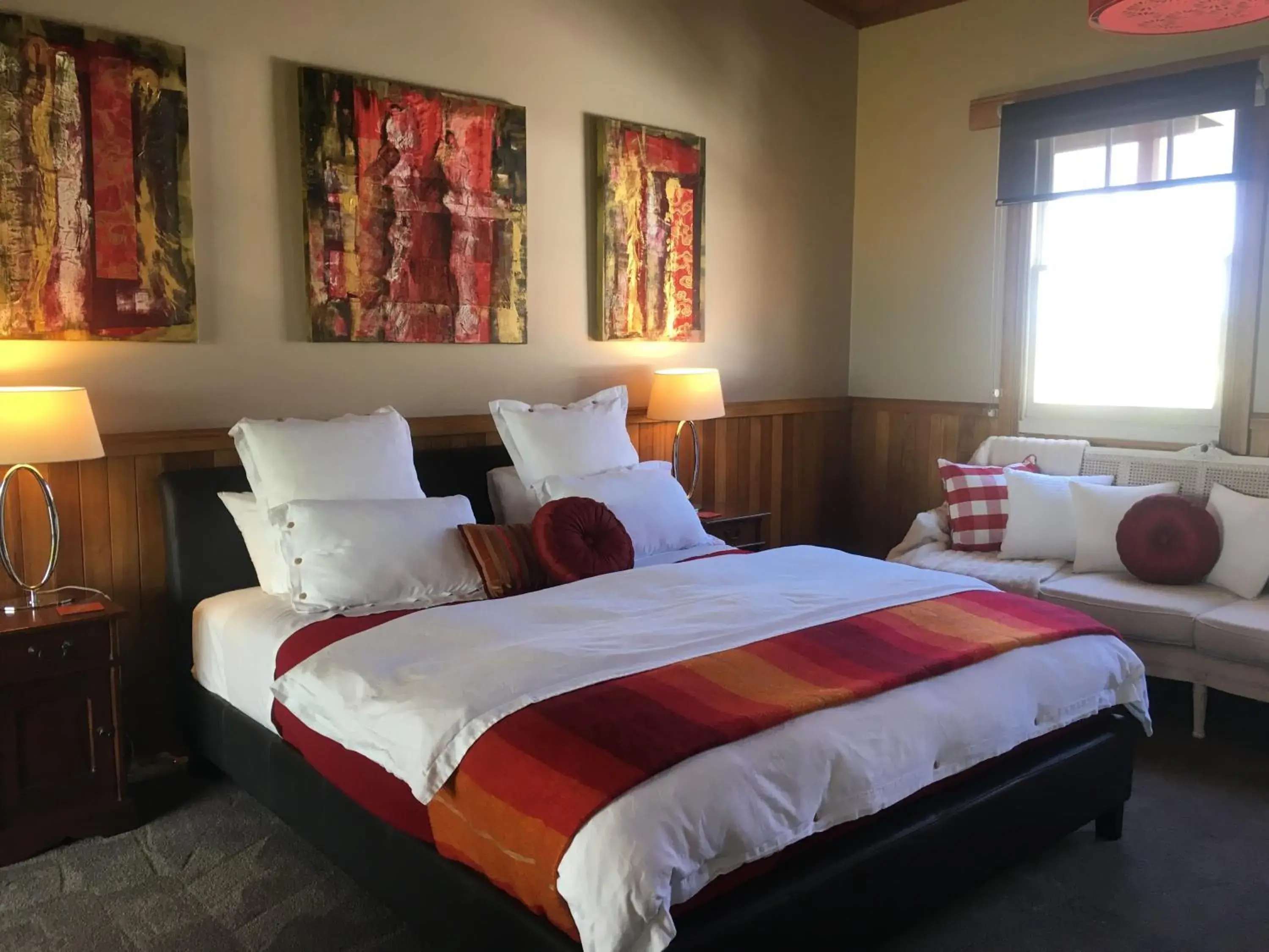 Deluxe King Room in Cable Station Accommodation Deluxe King Room in Cable Station Accommodation