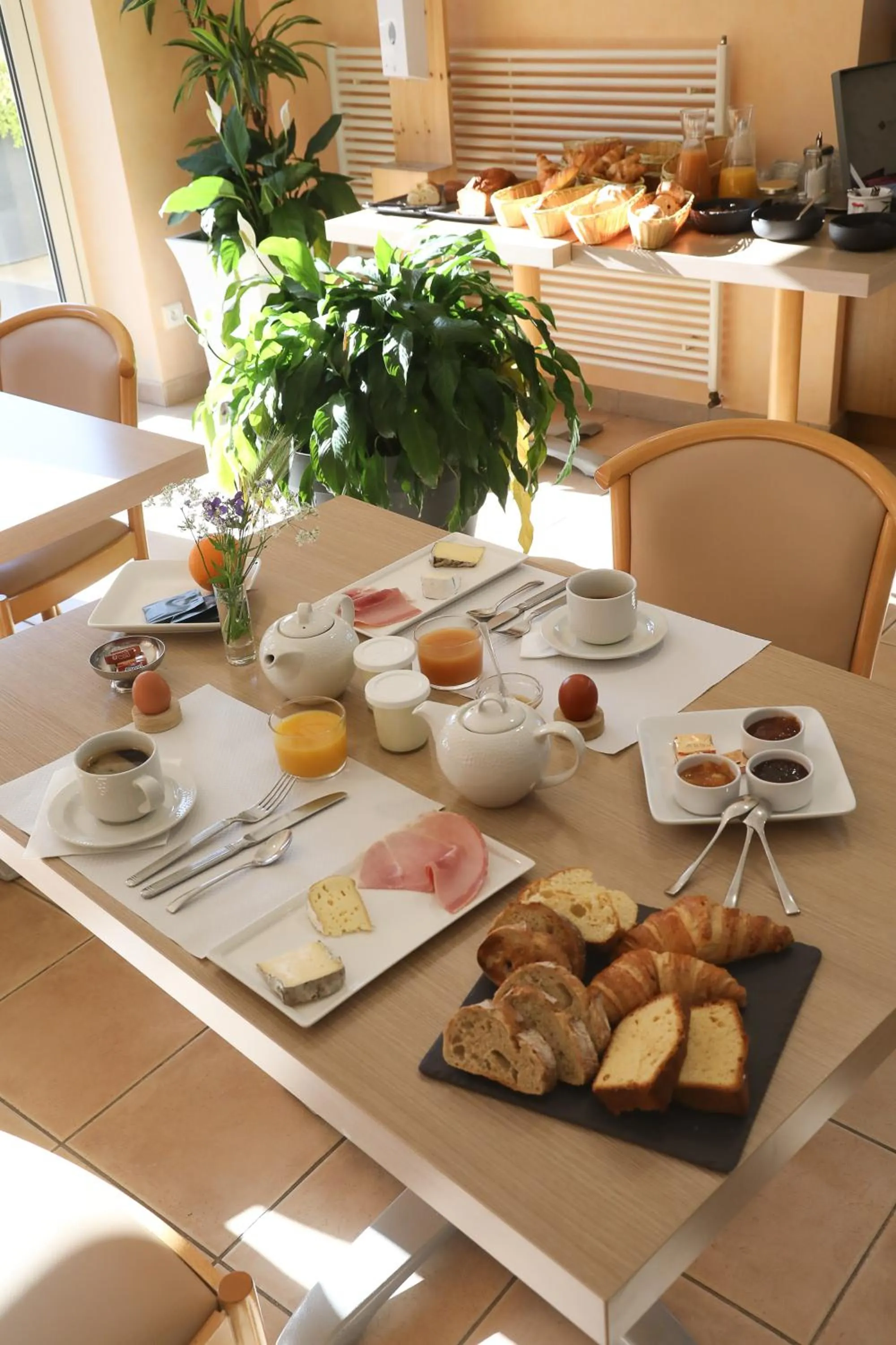 Logis Hotel Spa Restaurant Le Provence