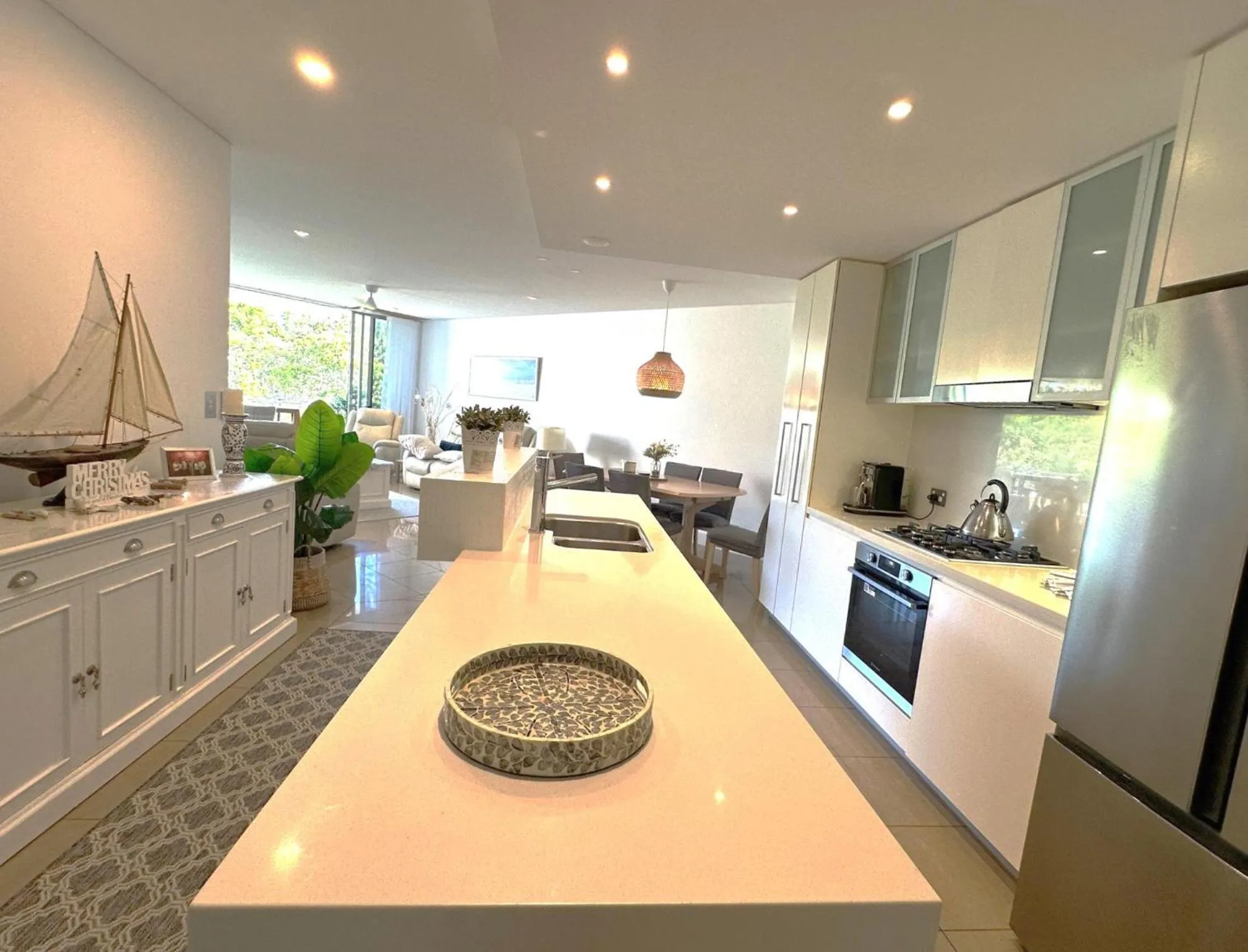 kitchen in Cotton Beach Resort - Tweed Coast Holidays ®
