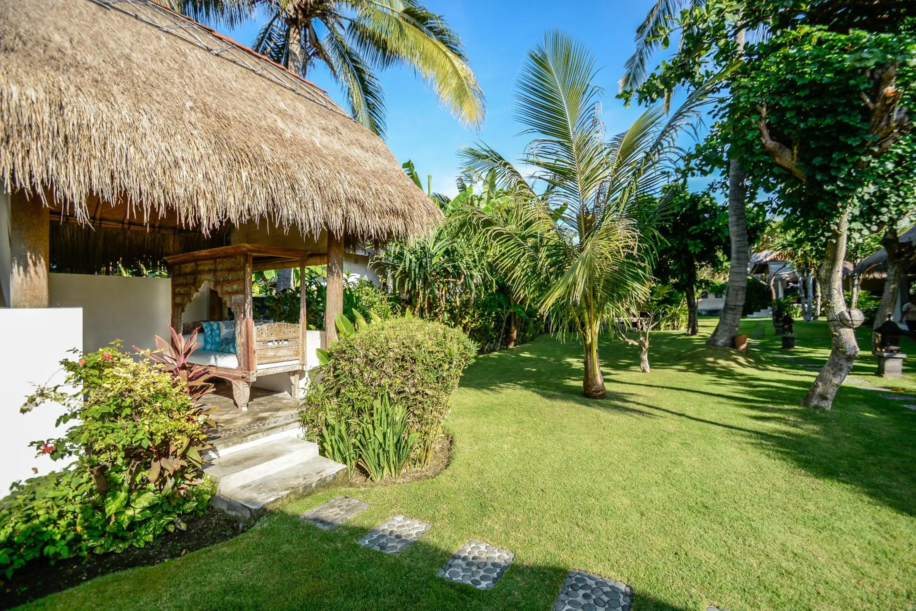 Garden in Aashaya Jasri Resort