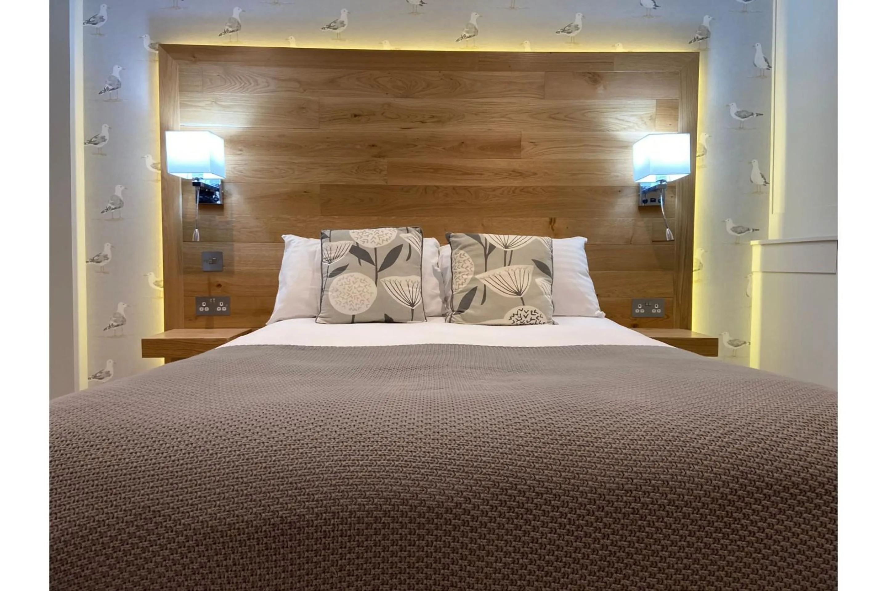 Bedroom, Bed in Harmony Apartments