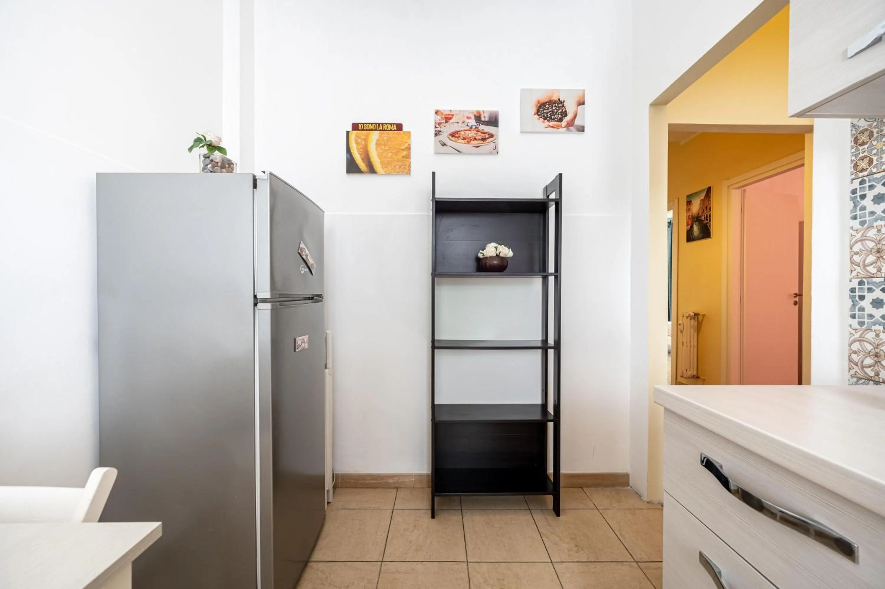 Kitchen or kitchenette in Caracciolo Apartment - Metro San Giovanni