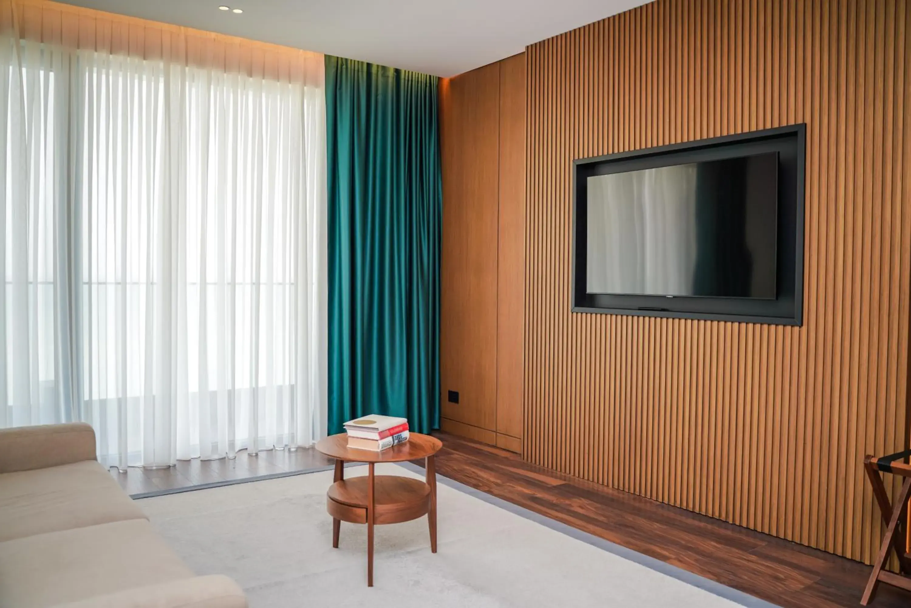 Deluxe Suite with Sea View in Supreme Hotel Deluxe Suite with Sea View in Supreme Hotel