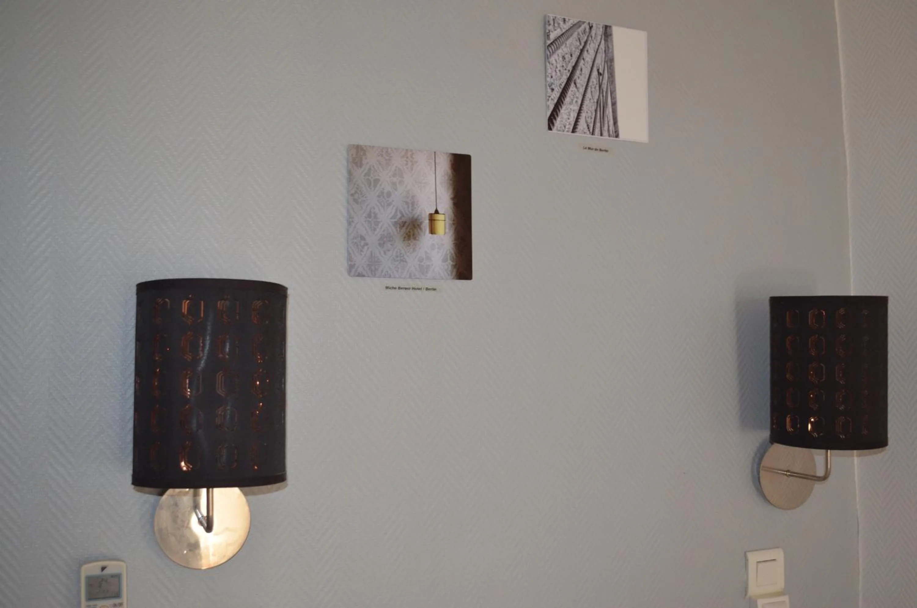 Decorative detail in Hôtel Les Corps Saints