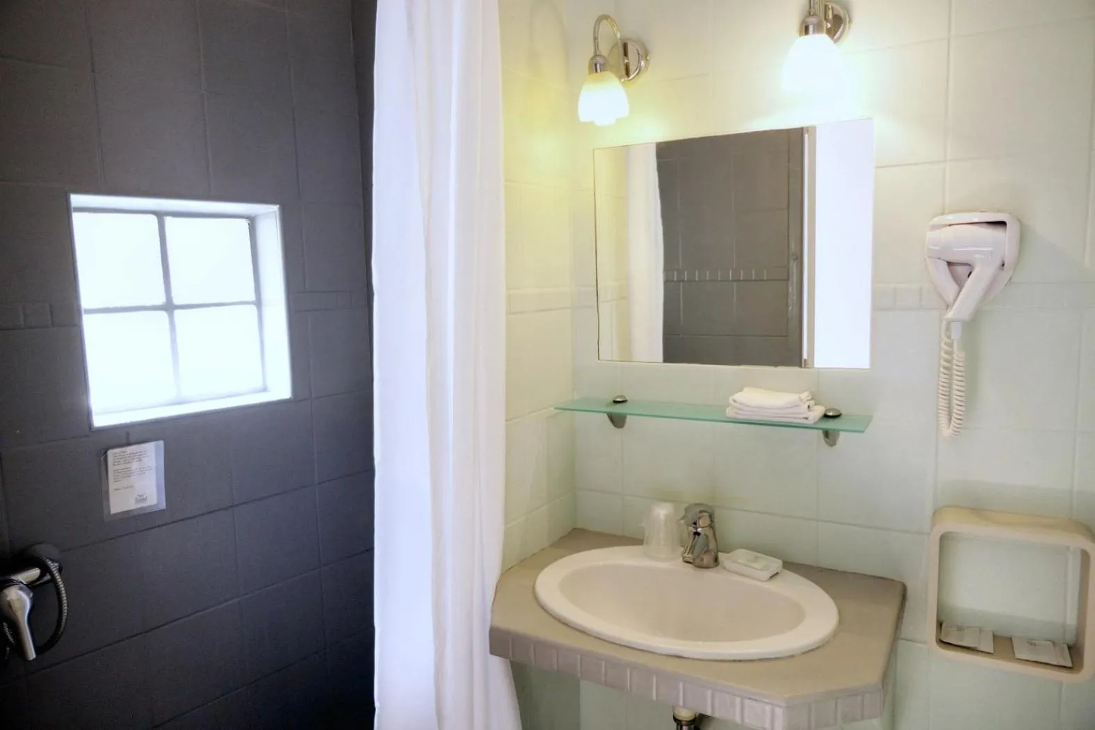 Hôtel Les Corps Saints