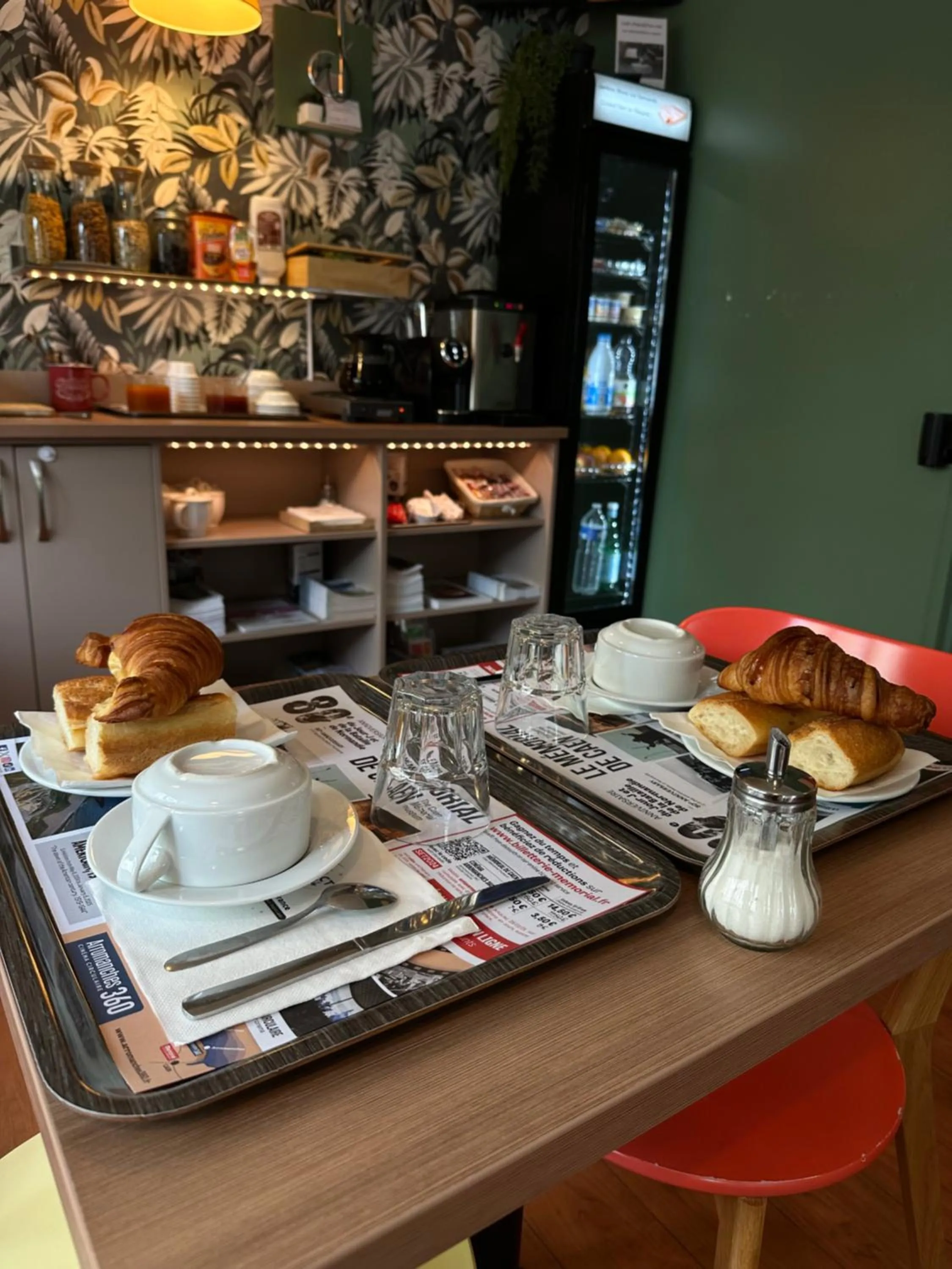Breakfast in Hôtel de Caen