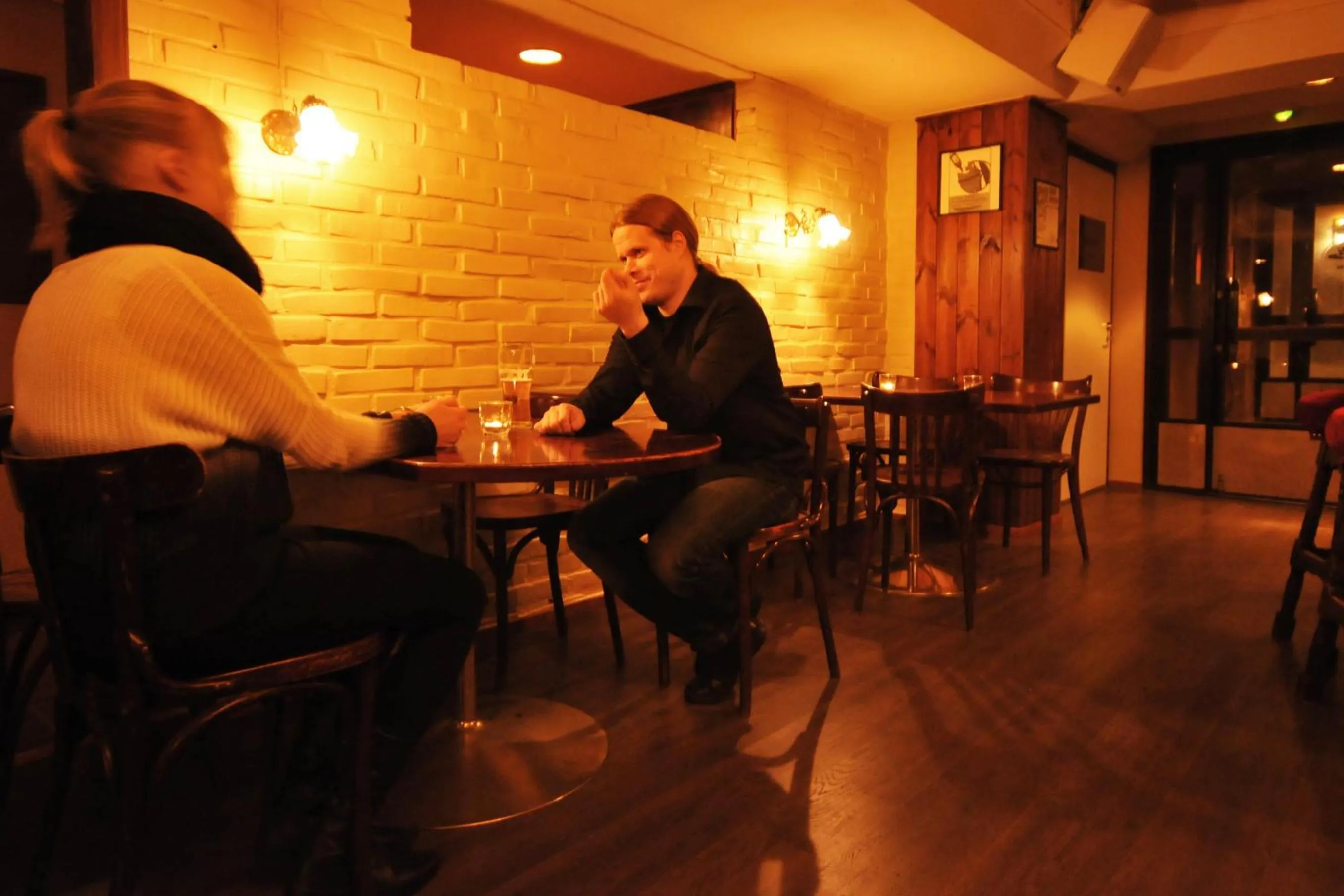 People in Hotelli Iisalmen Seurahuone