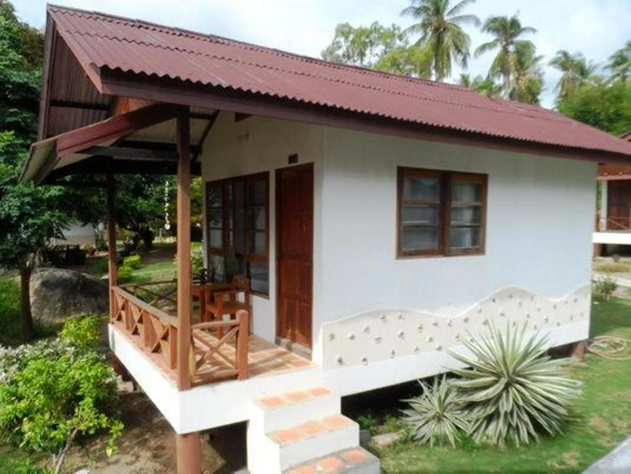 Facade/entrance in Sea Scene Resort
