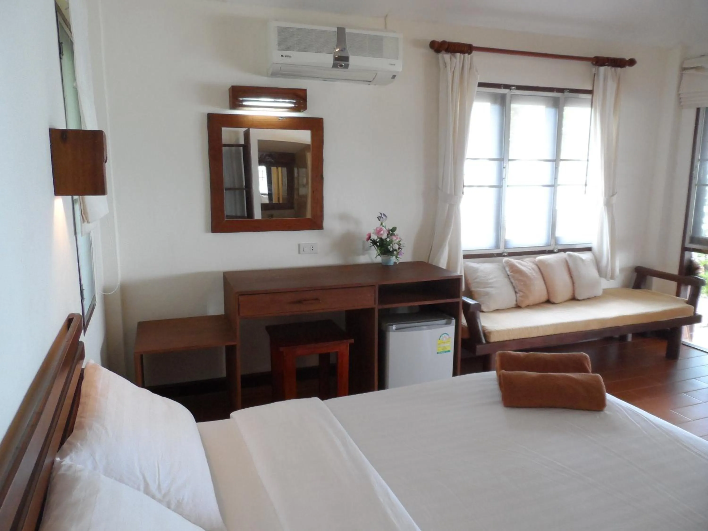 Bedroom, Bed in Sea Scene Resort