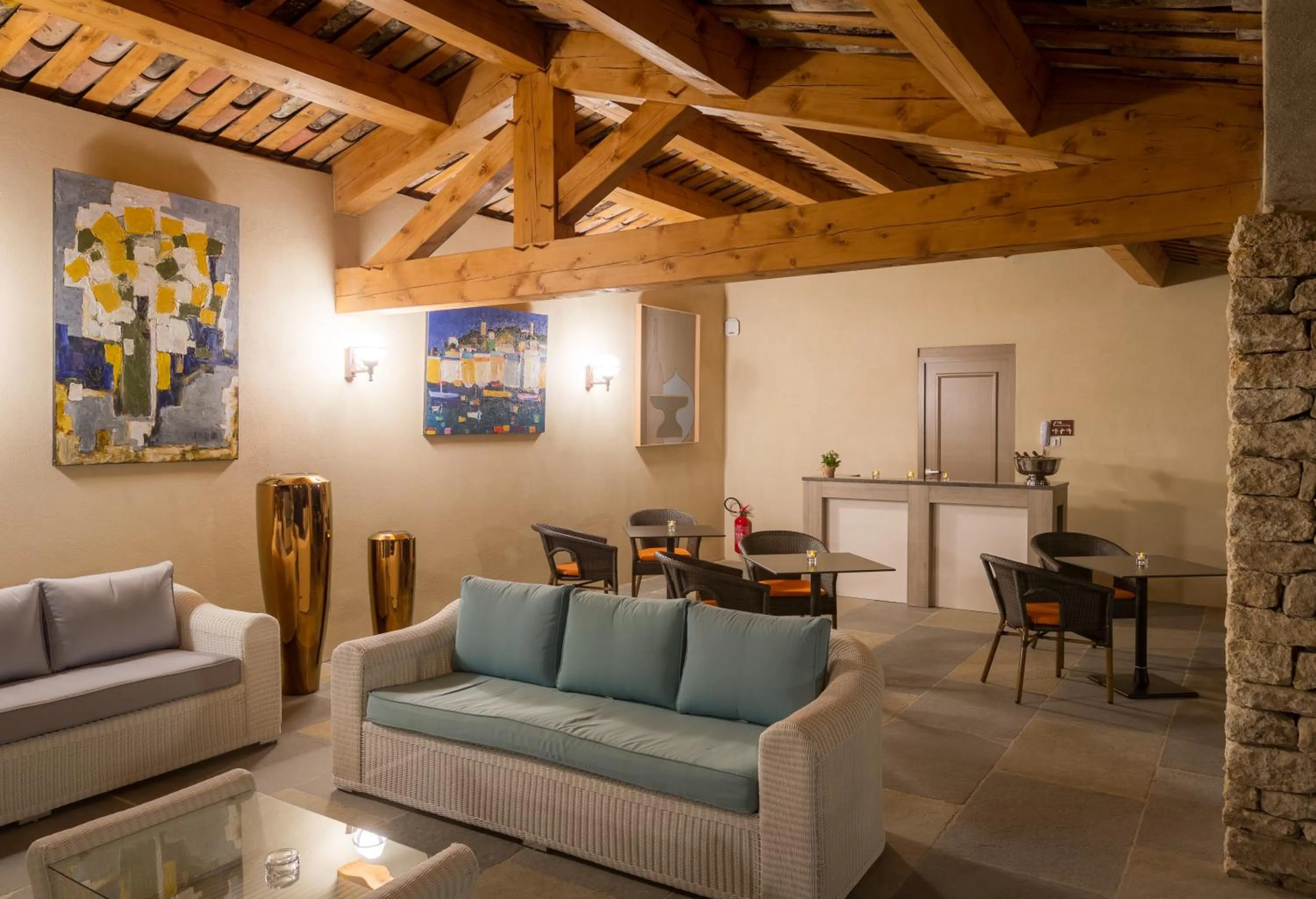 Lounge or bar in Le Jas de Gordes