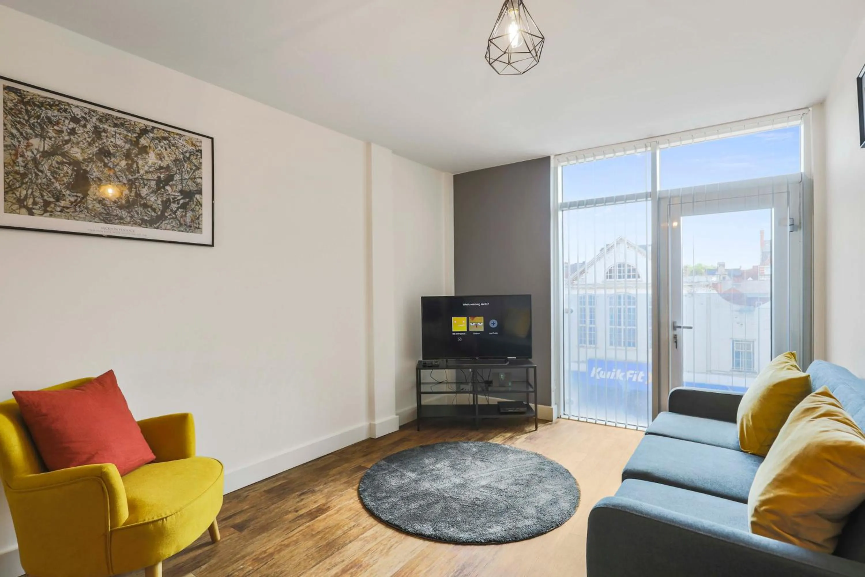 Living room in UR STAY Apartments Leicester