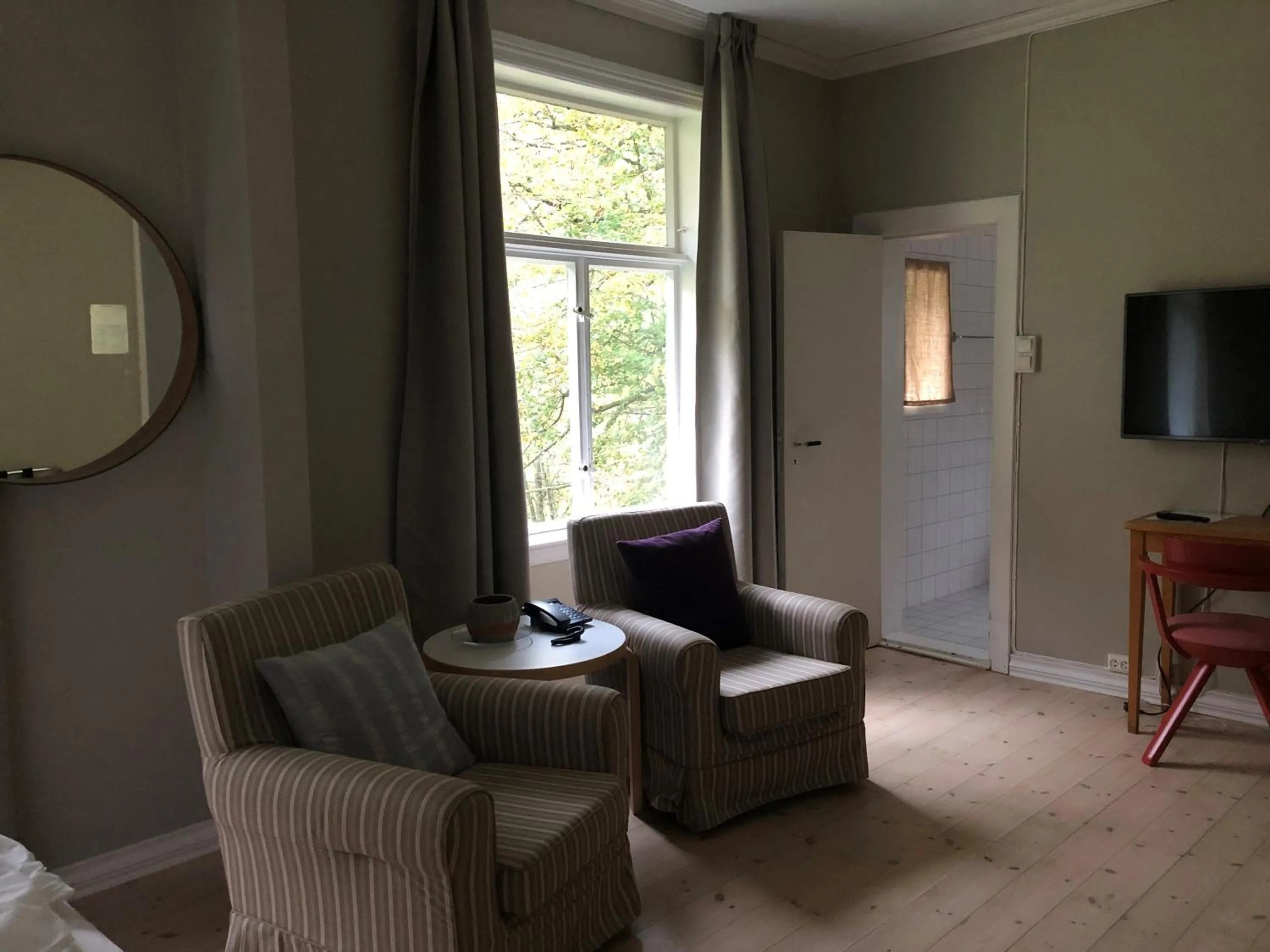 TV and multimedia in Lindstrøm Hotel