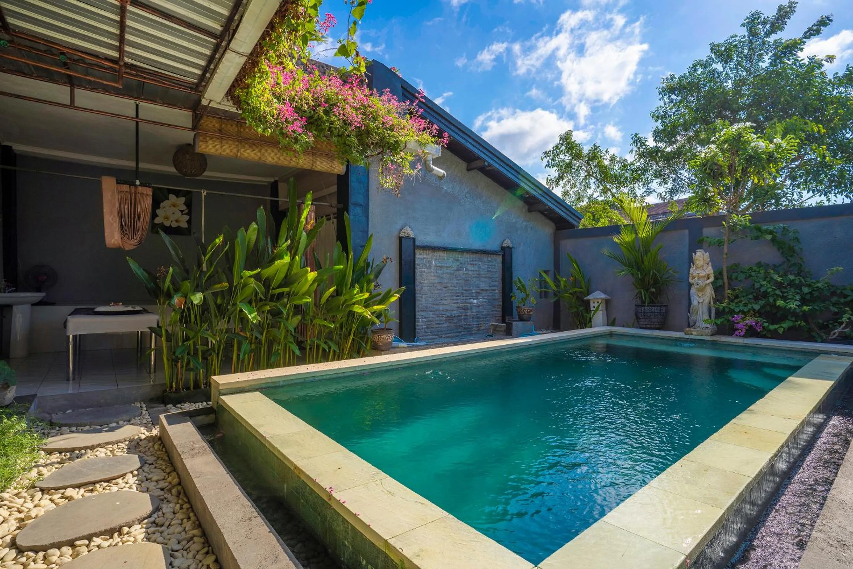 Swimming pool in Terrace Garden Homestay and Spa