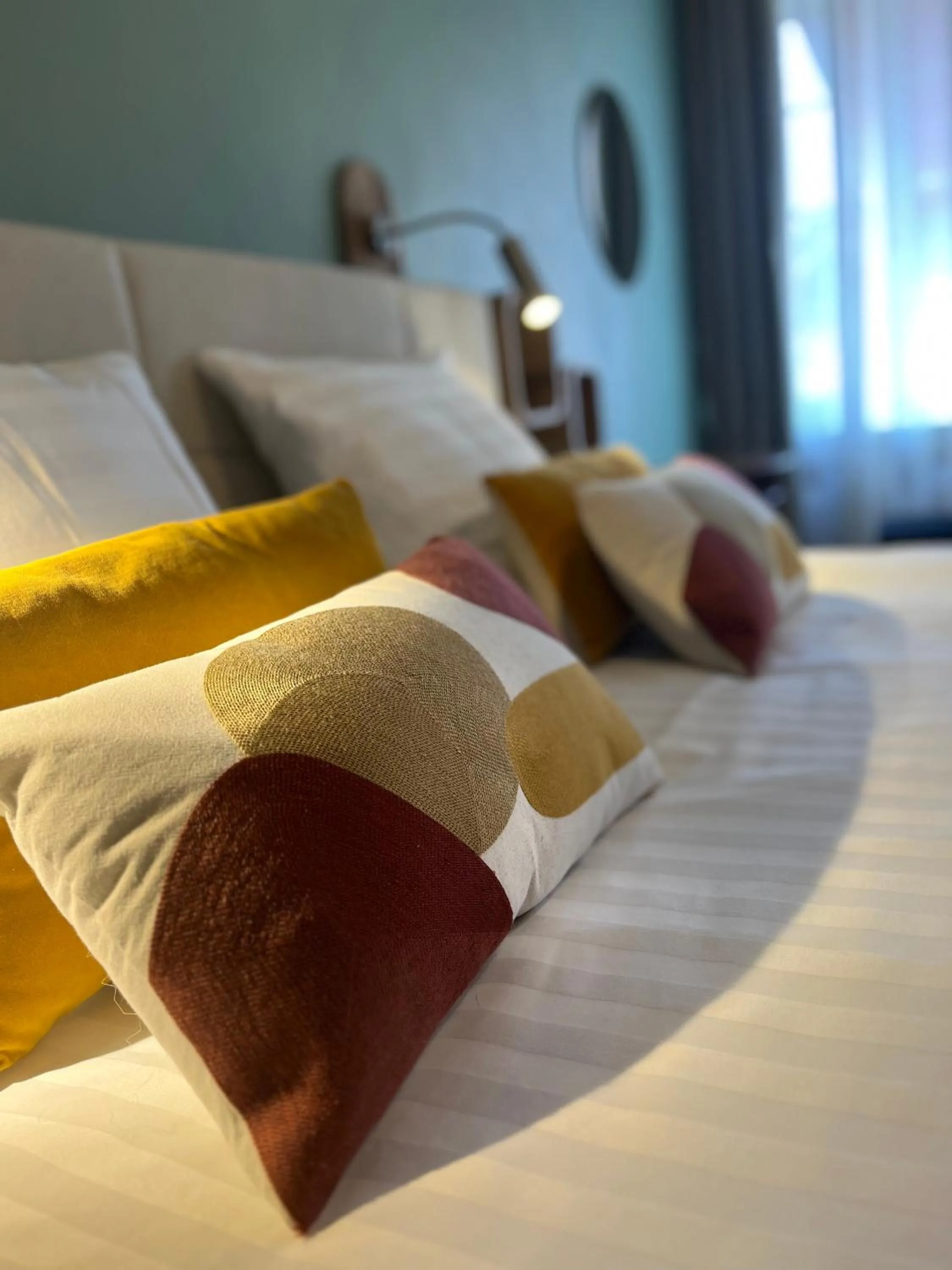 Bed in Hotel SPA Au Cheval Blanc