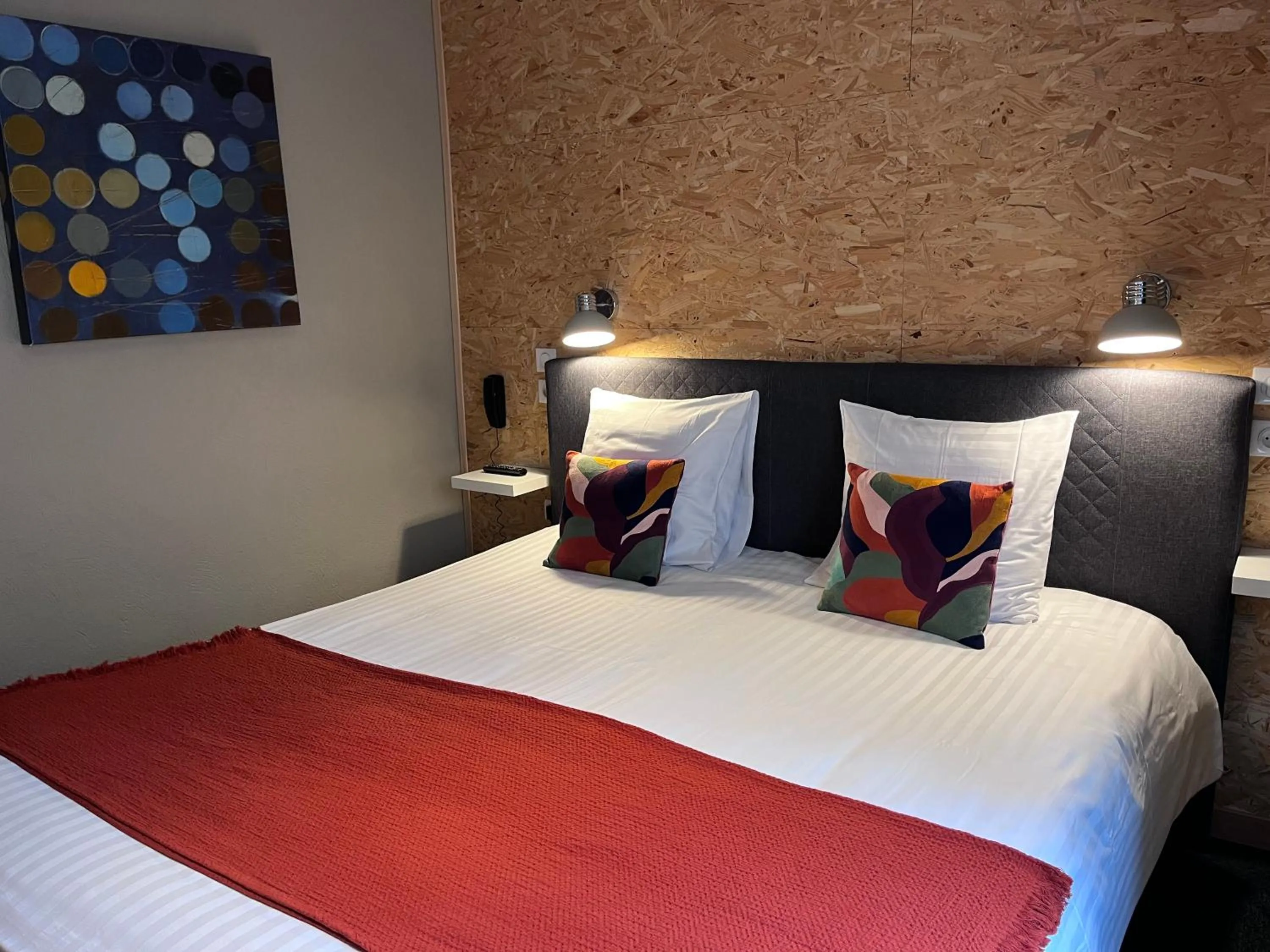 Bed in Hotel SPA Au Cheval Blanc