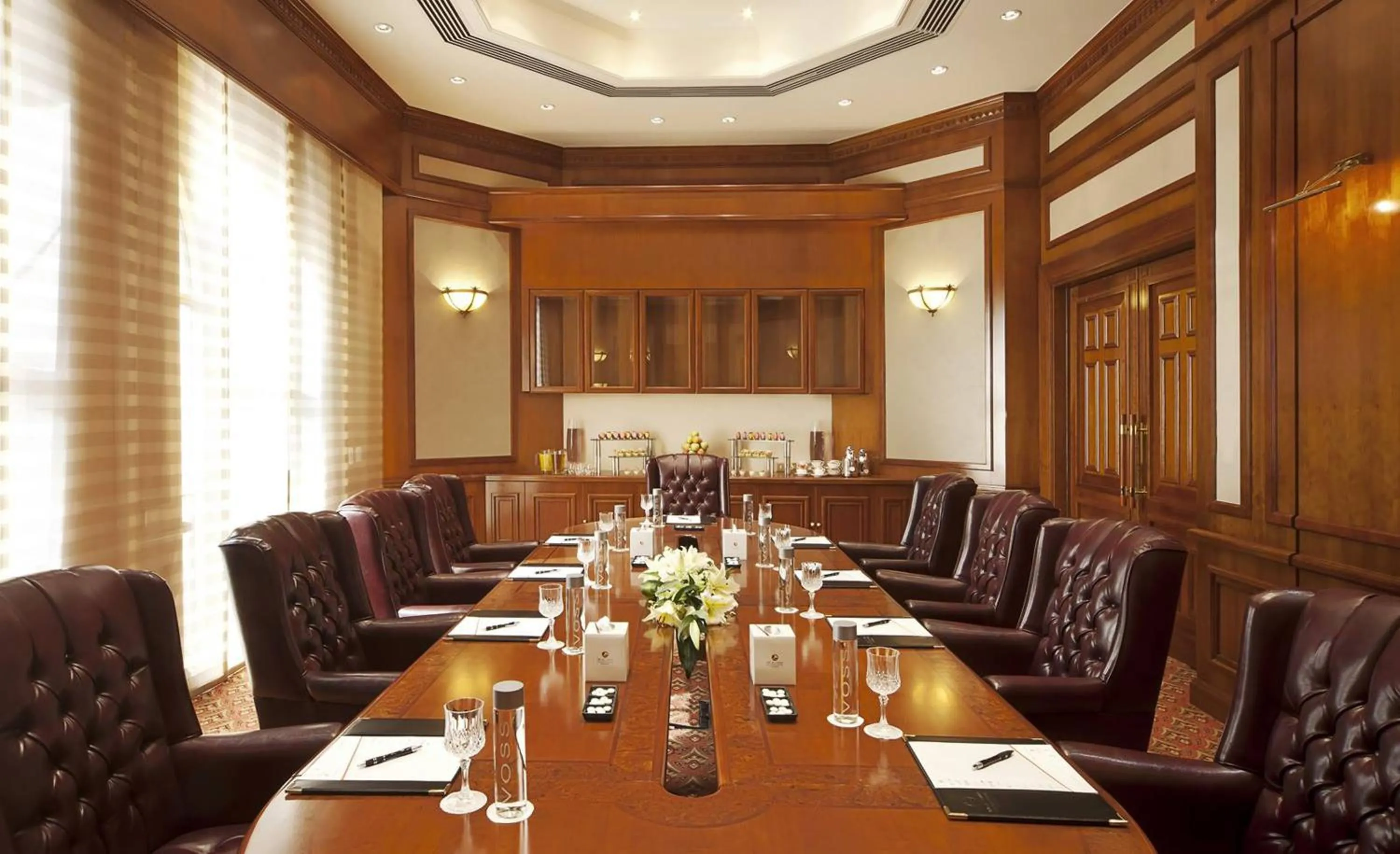 Business facilities in Gulf Executive Residence