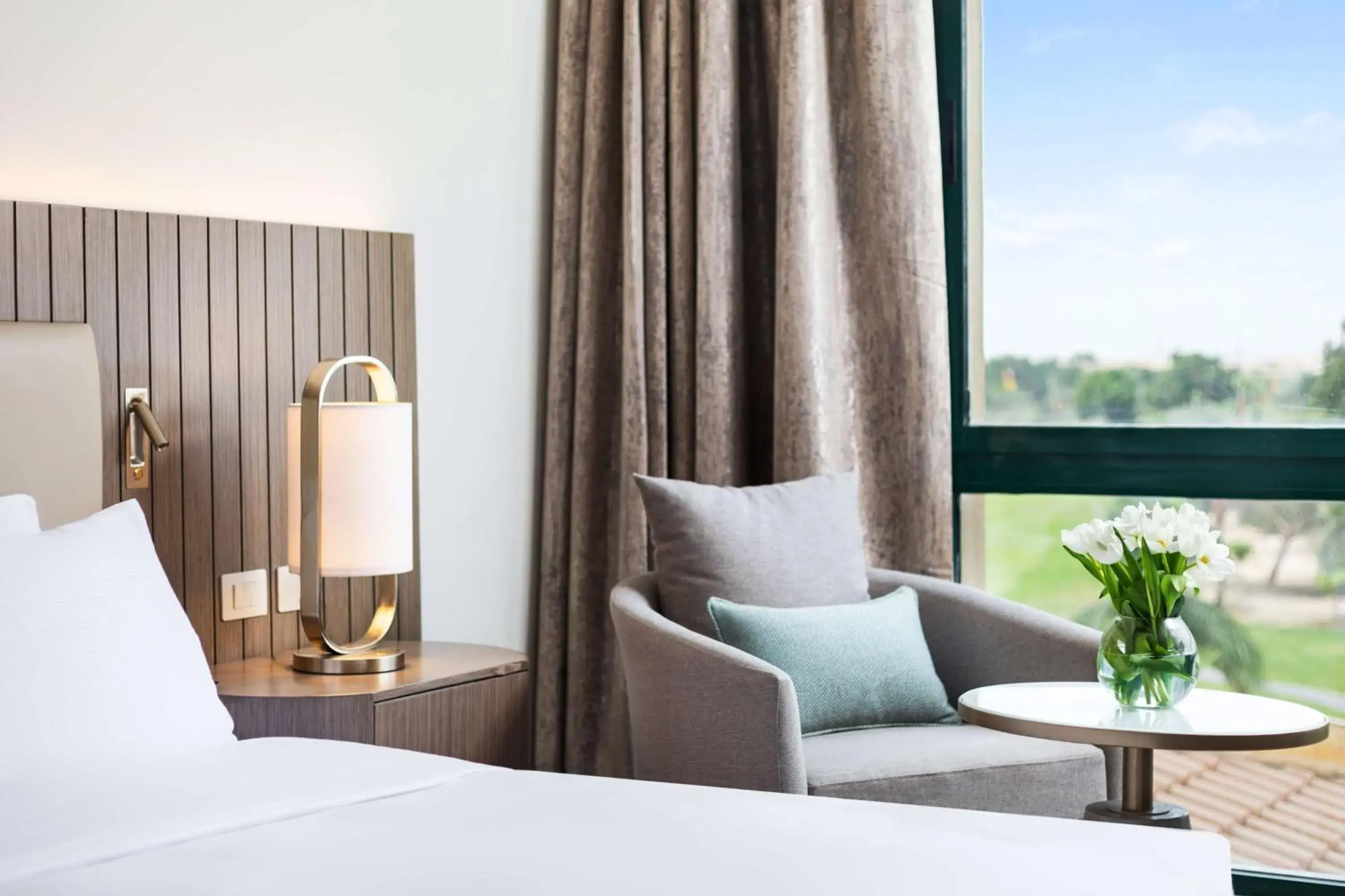 Premier King Suite in Hilton Pyramids Golf Premier King Suite in Hilton Pyramids Golf