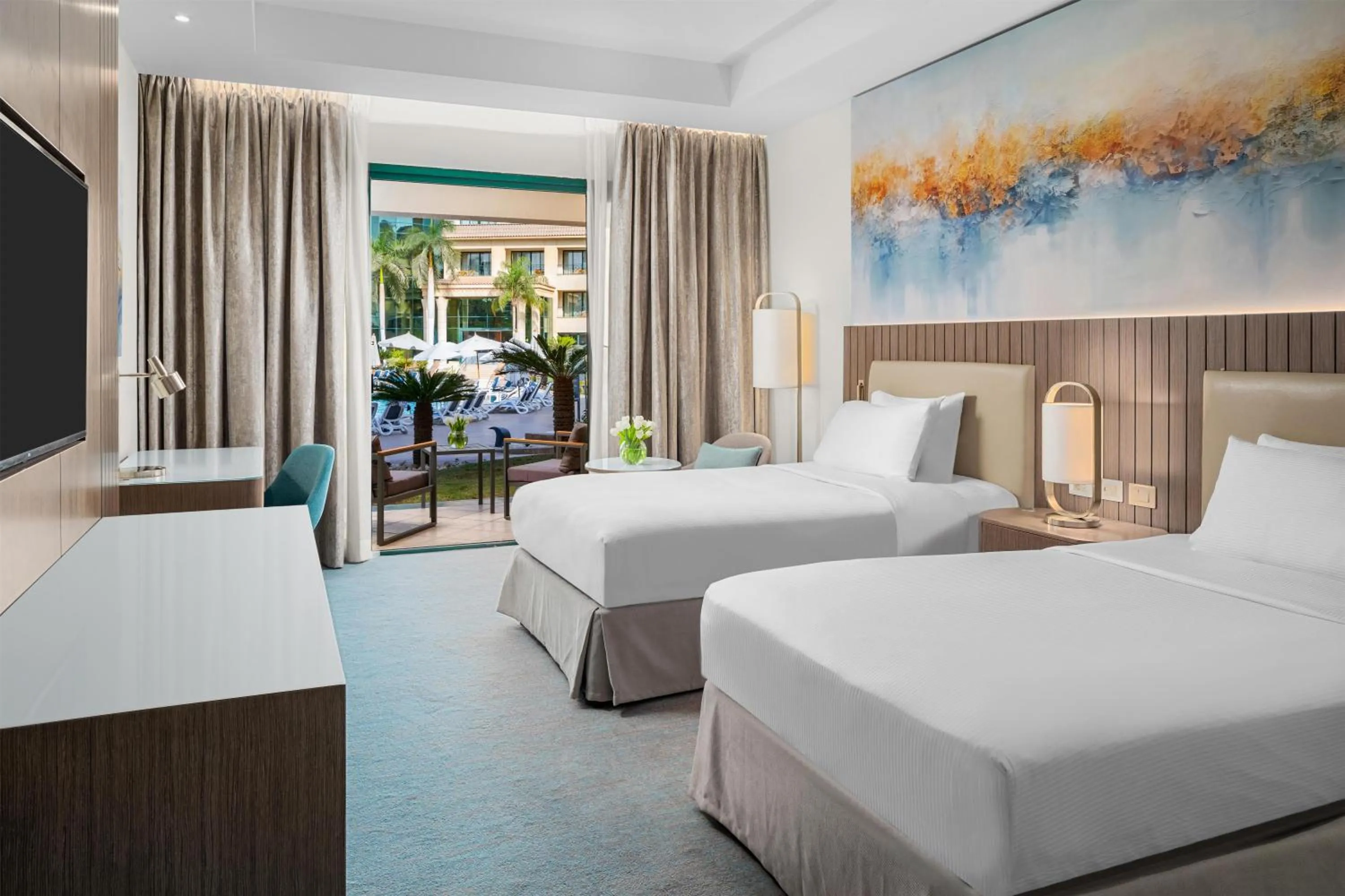 Bed in Hilton Pyramids Golf