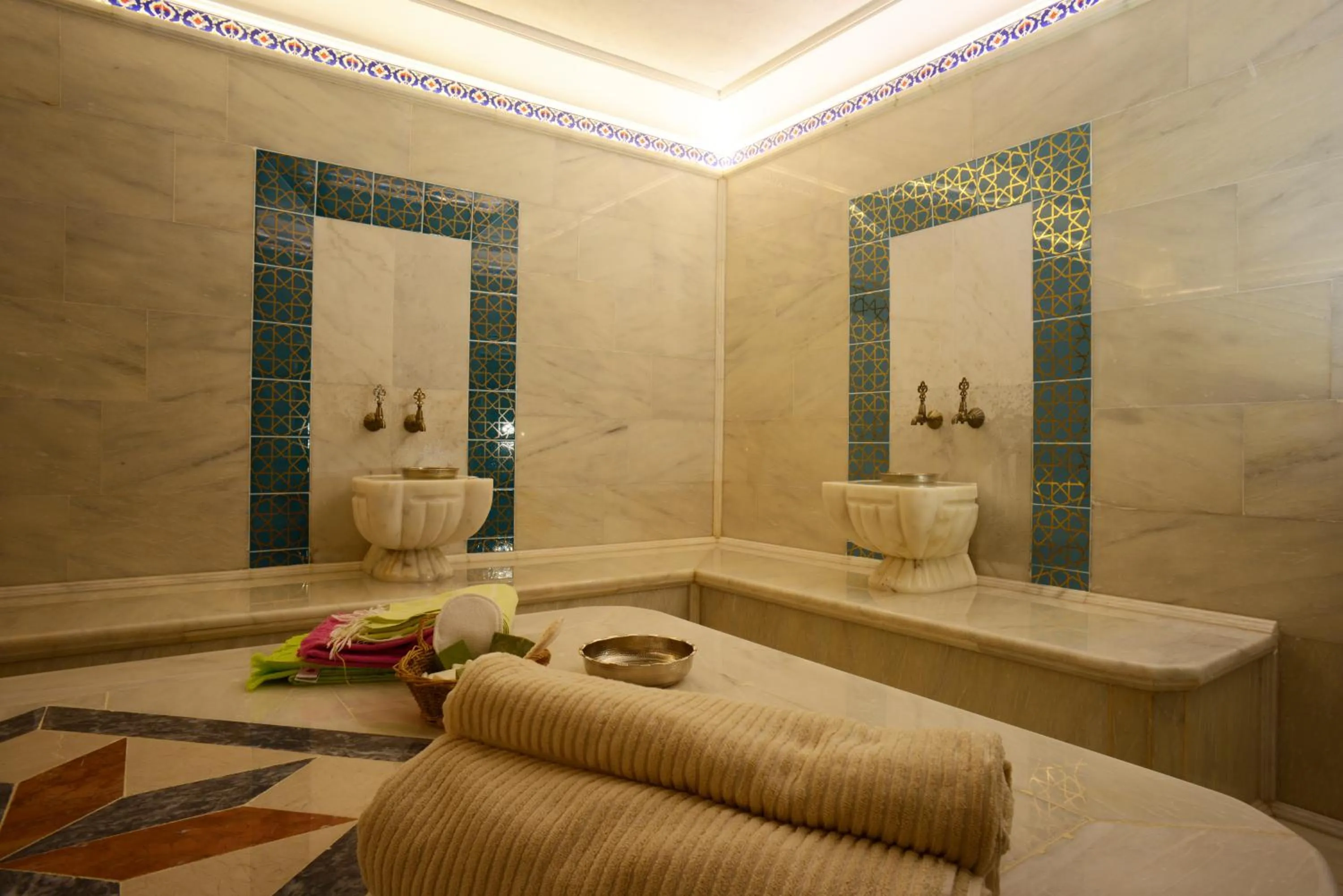 Steam room in Petunya Konak Boutique Hotel