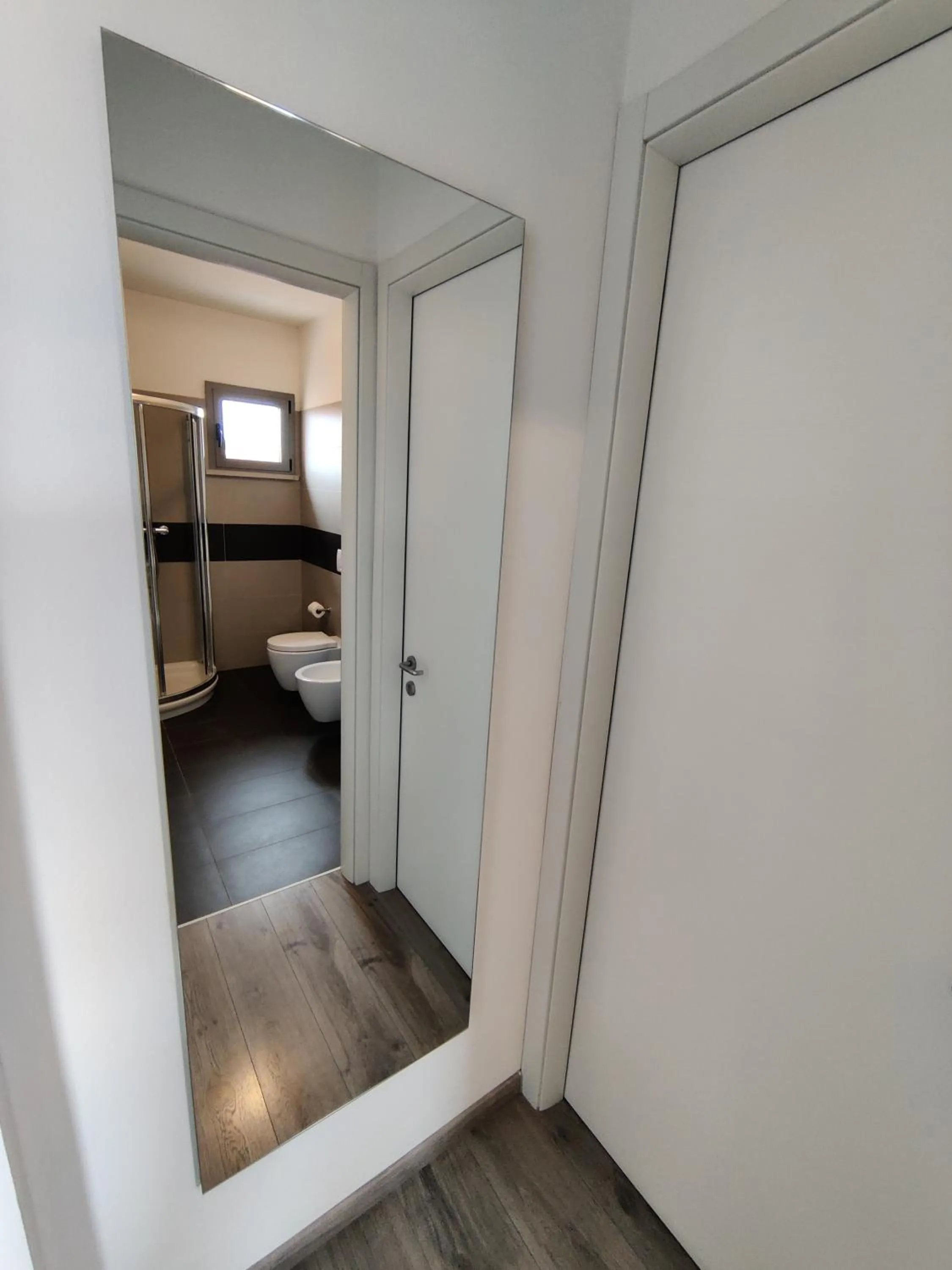 Bathroom, Bed in Gardesana Active Apartments