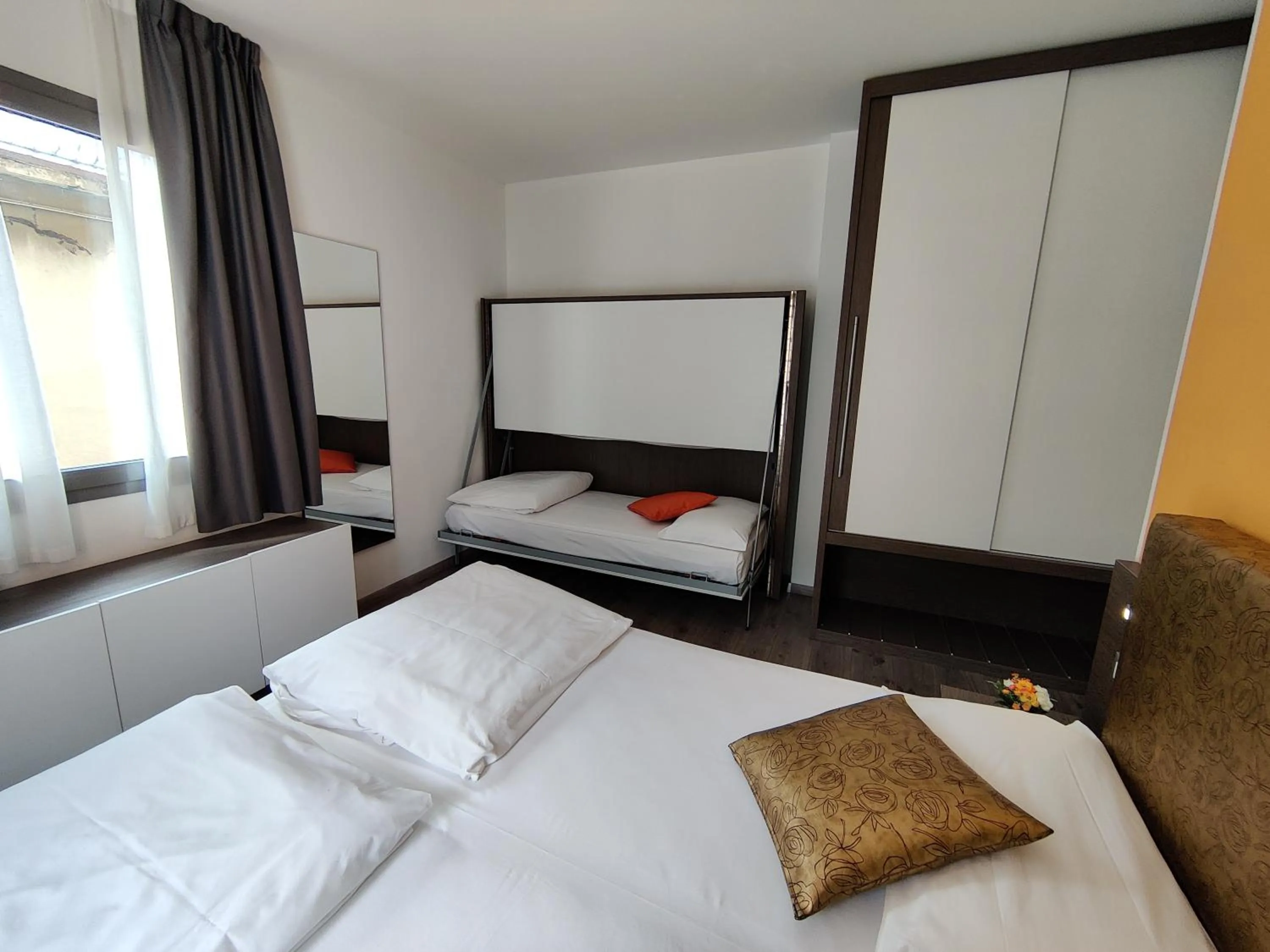 Bedroom, Bed in Gardesana Active Apartments