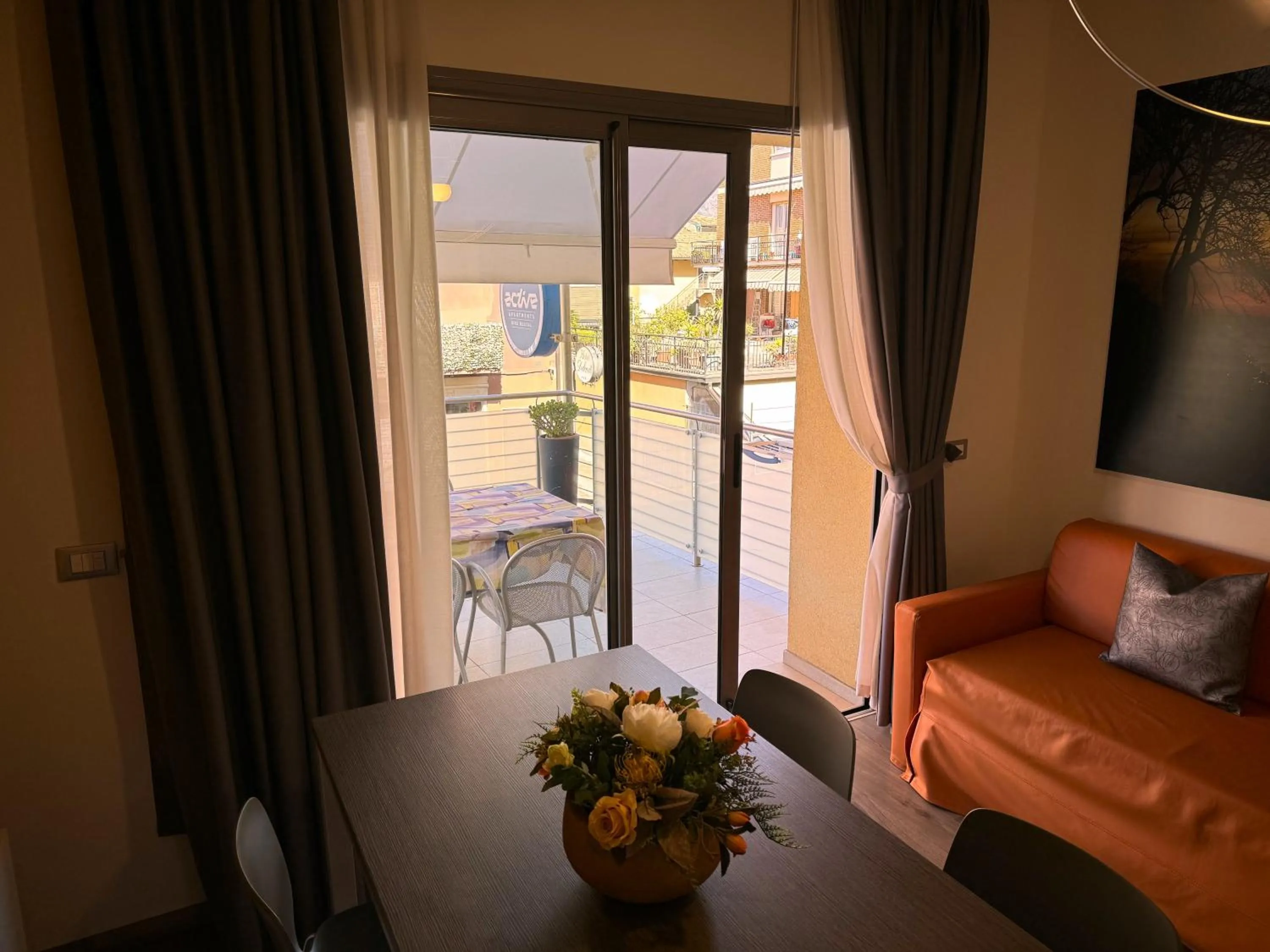 Kitchen or kitchenette, Bed in Gardesana Active Apartments