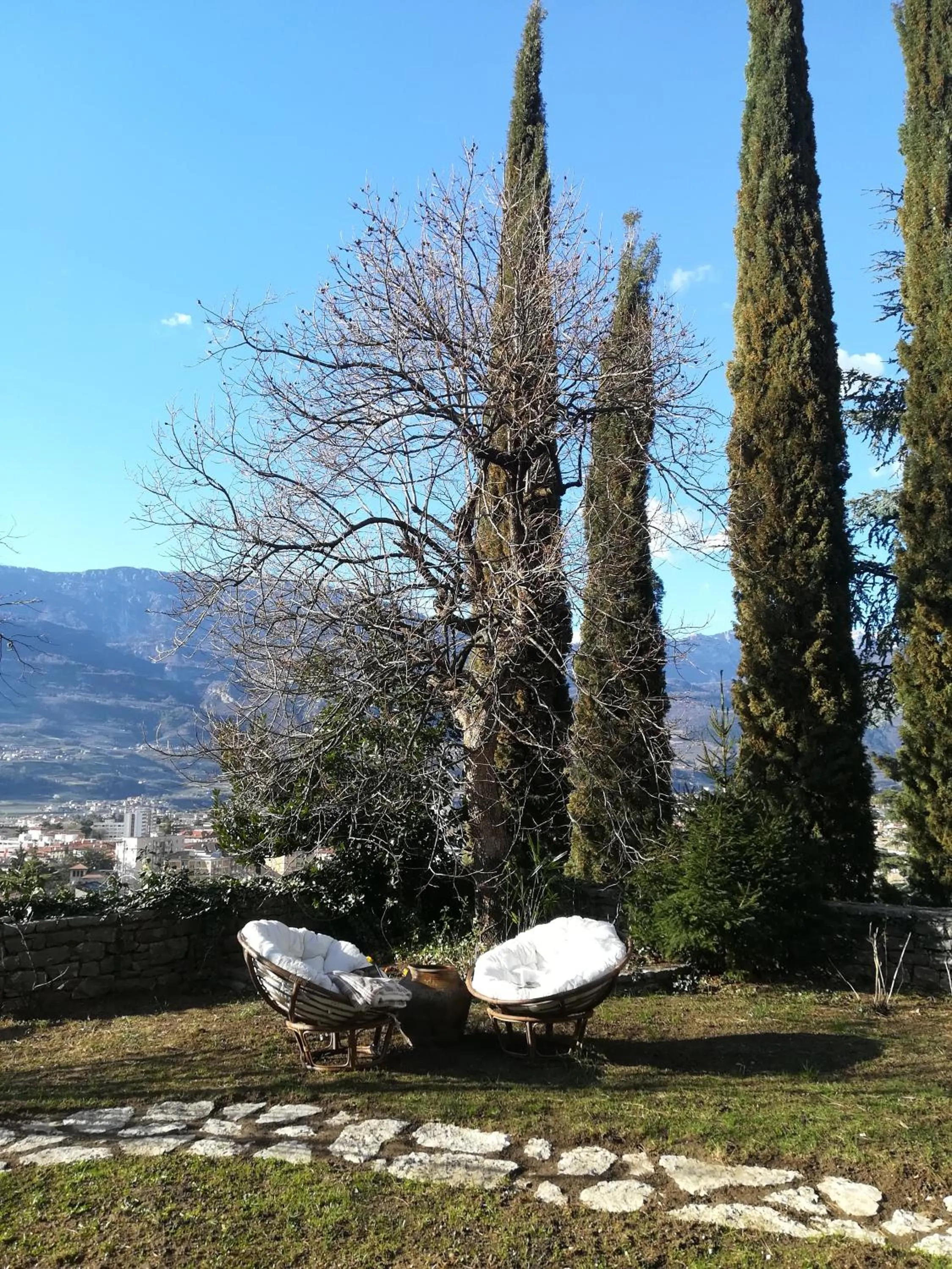 Property building in DOLCE DORMIRE