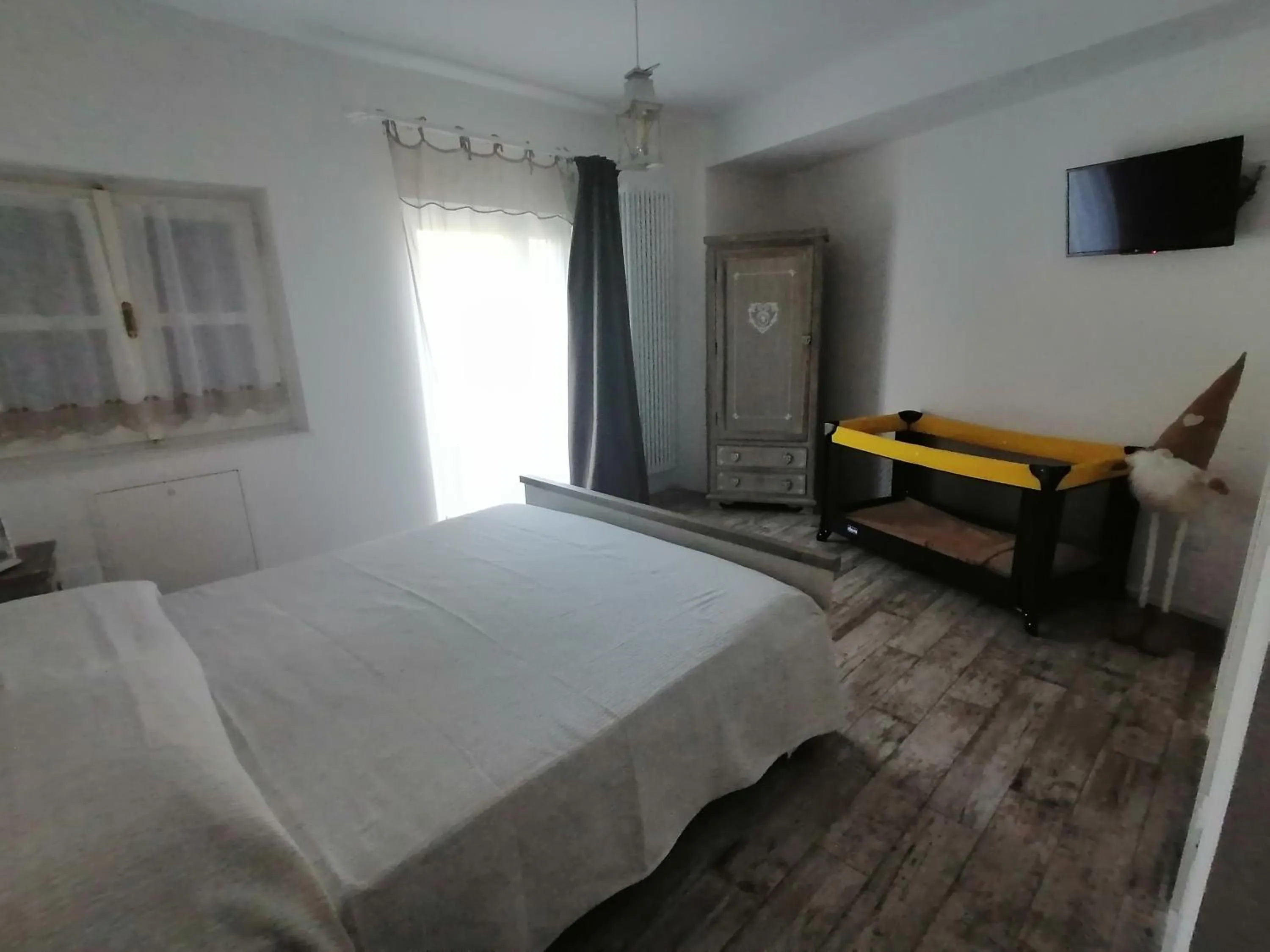 Bedroom, Bed in DOLCE DORMIRE