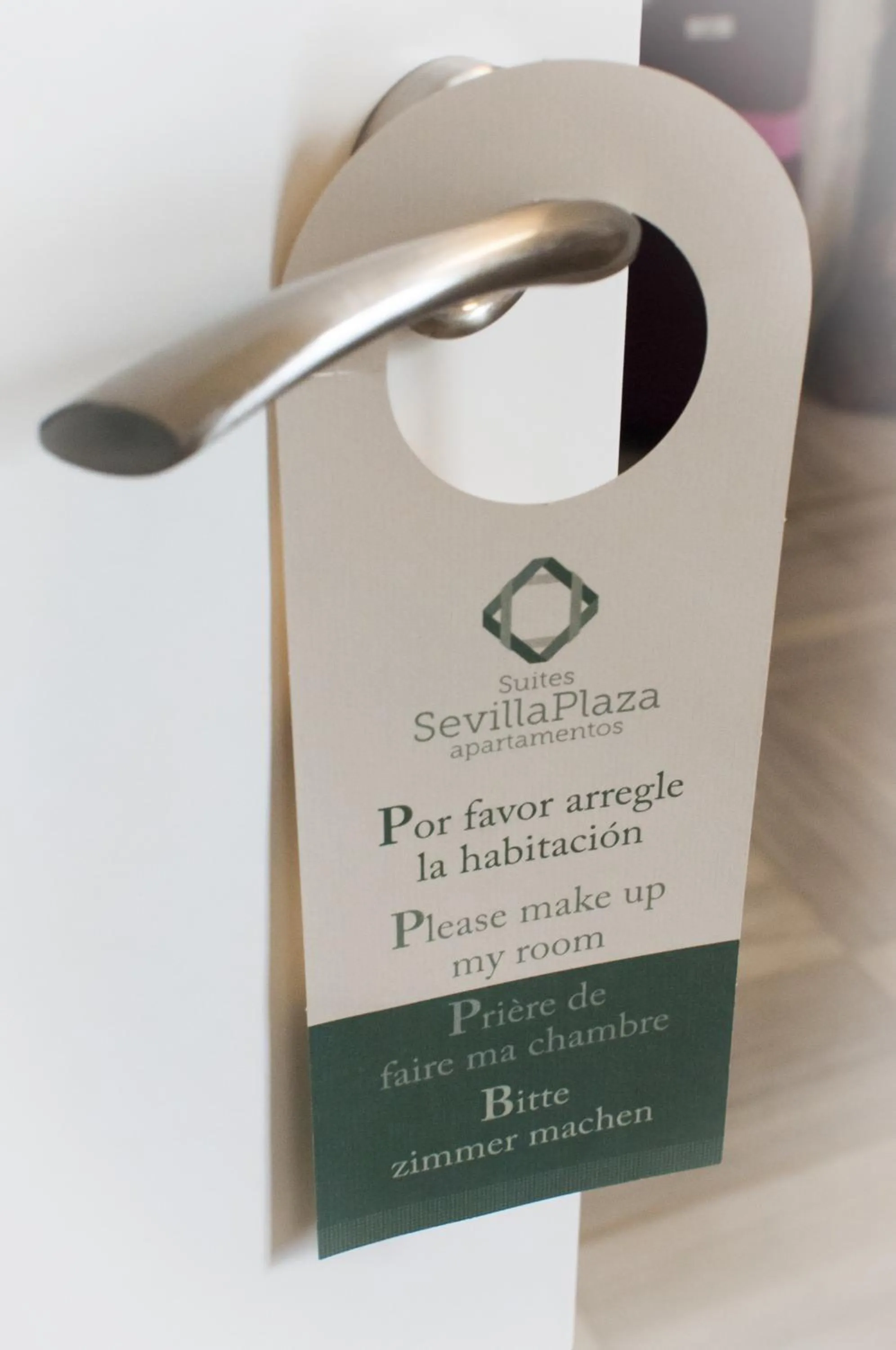 Decorative detail in Suites Sevilla Plaza