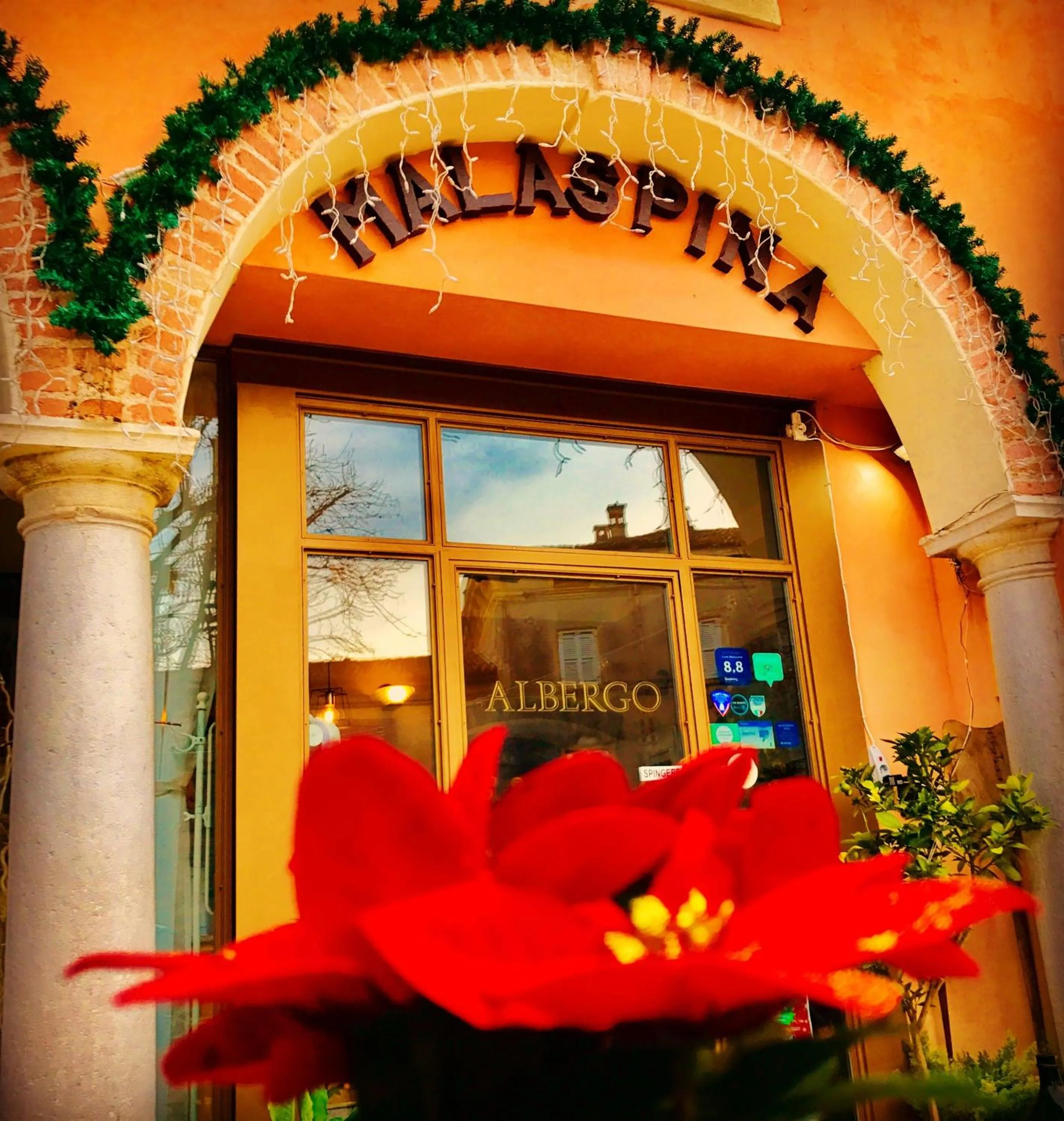 Facade/entrance in Boutique Hotel Corte Malaspina