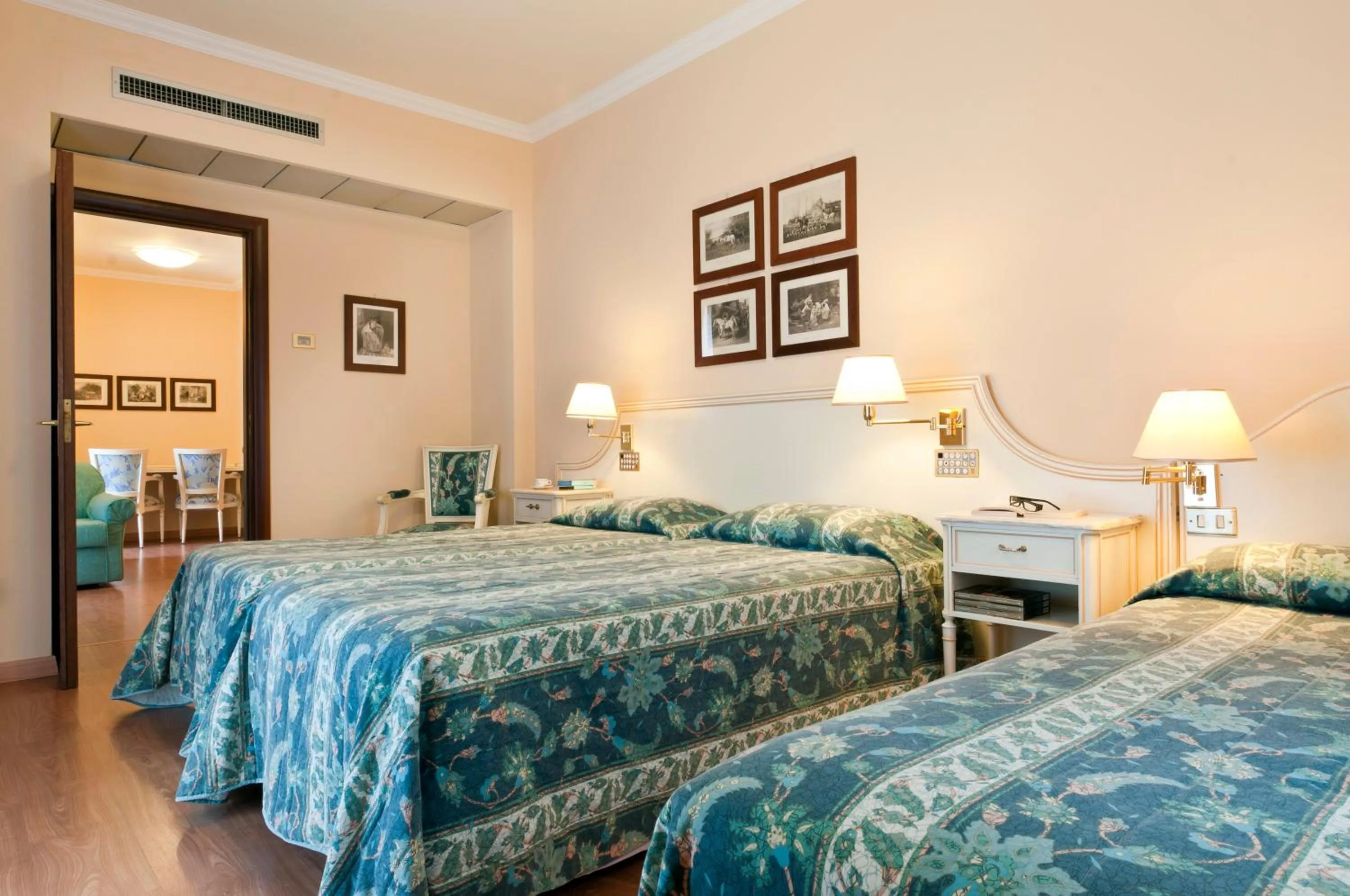 Bed in Residence Carl&Do