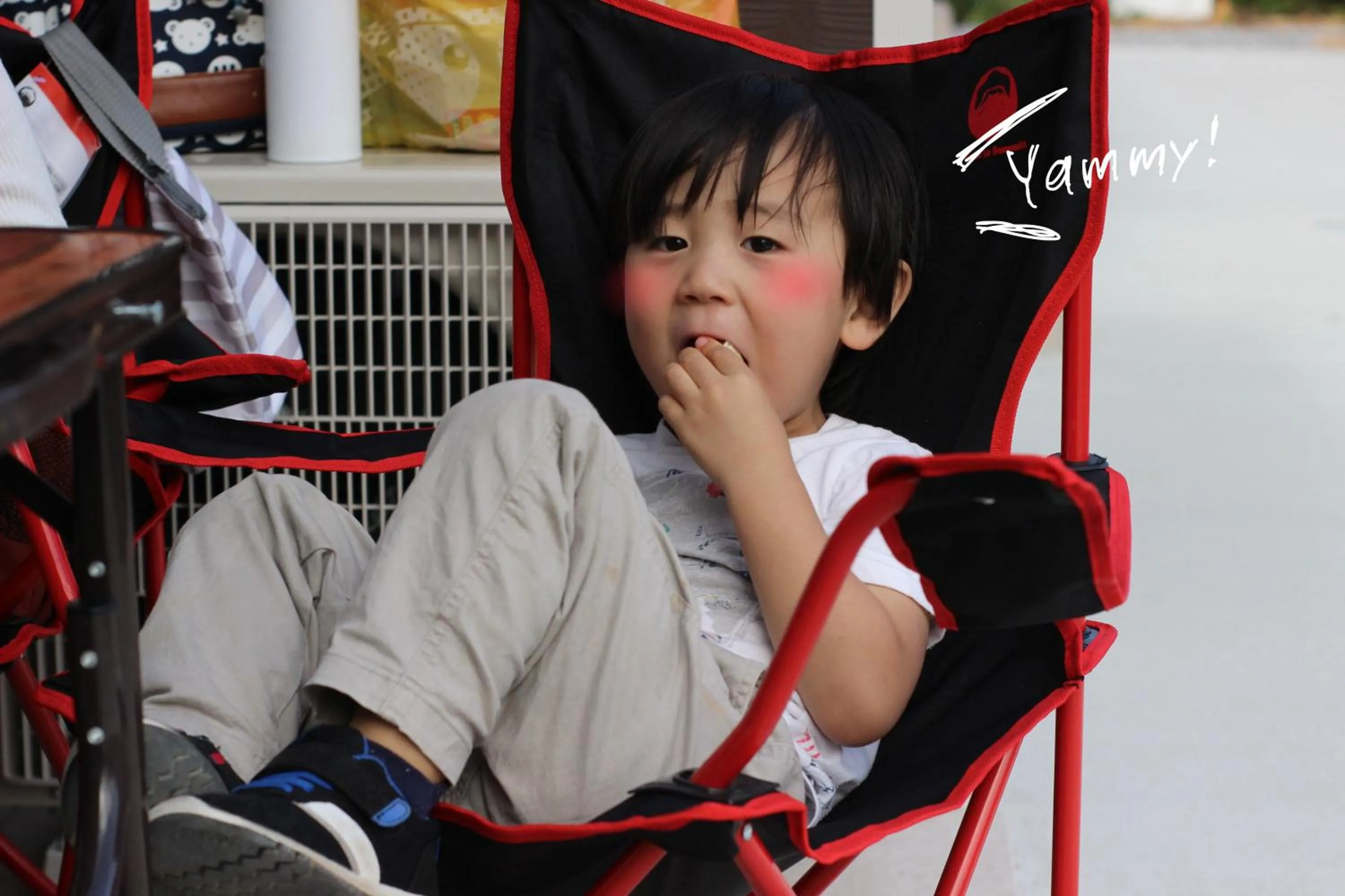 People in Akizero Onnason