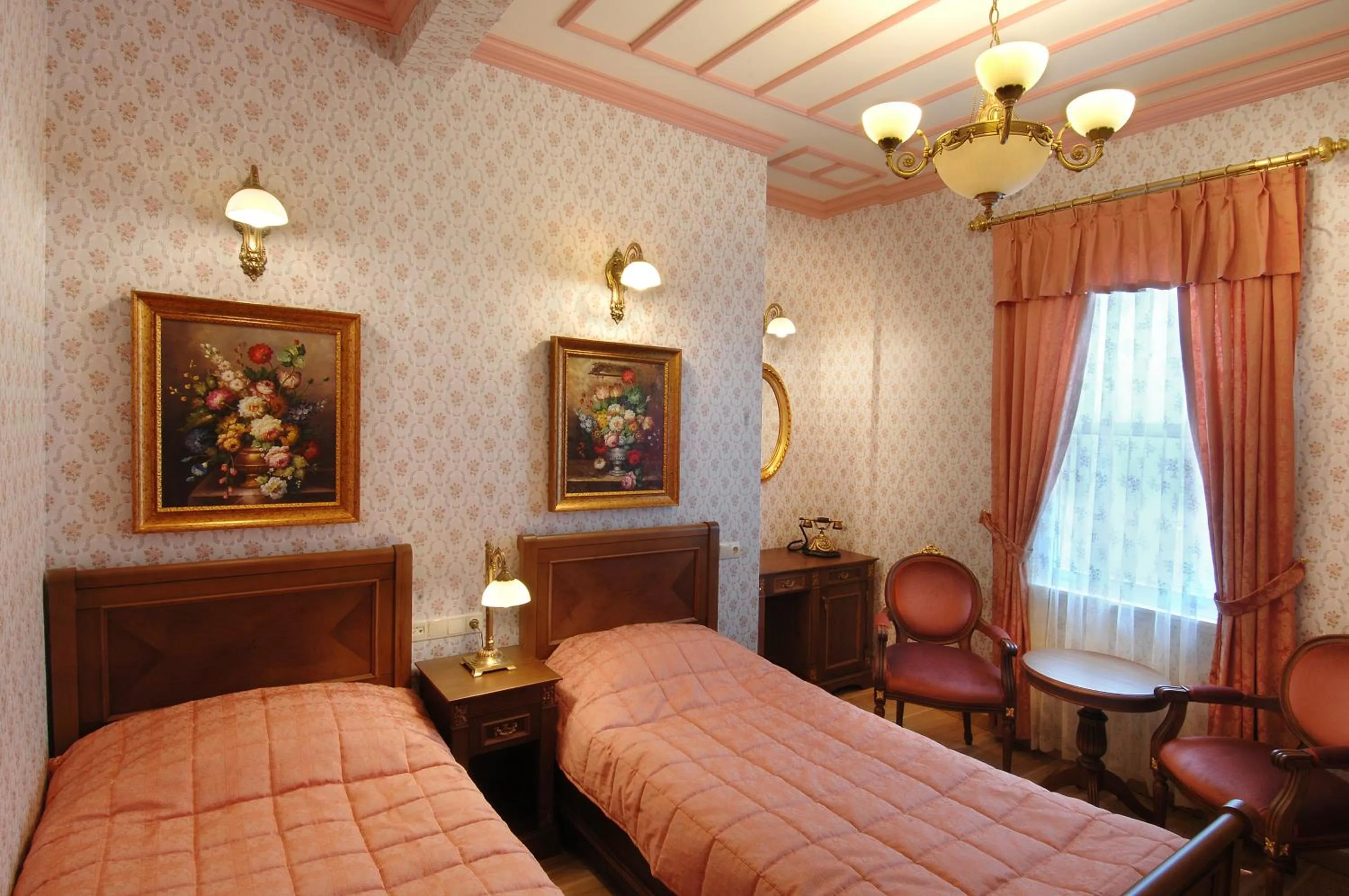 Bed in Darussaade Hotel Old City - Sultanahmet