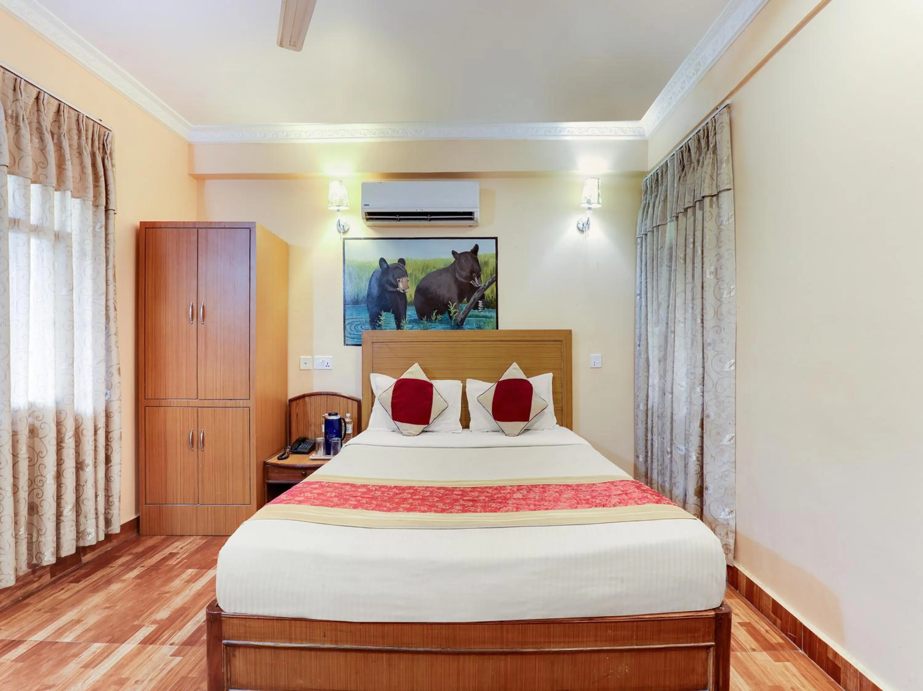 Bedroom, Bed in Hotel Wildlife Camp