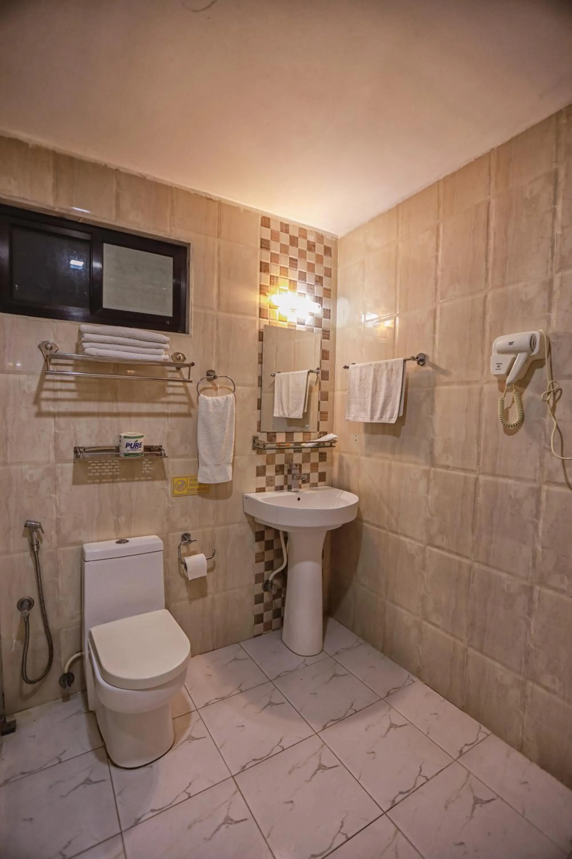 Toilet in Hotel Wildlife Camp