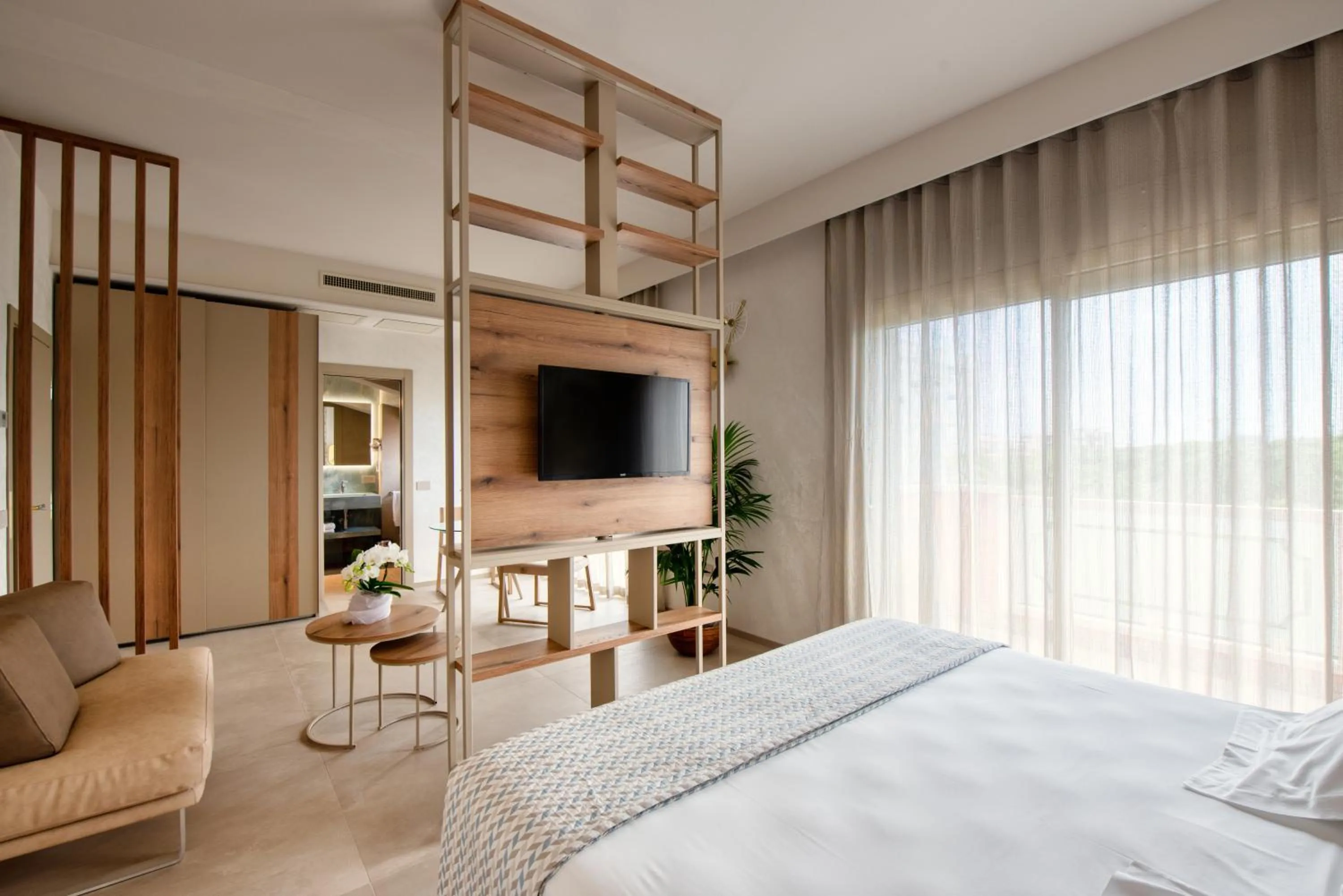 Bed in Hotel Globus, Sure Hotel Collection by Best Western