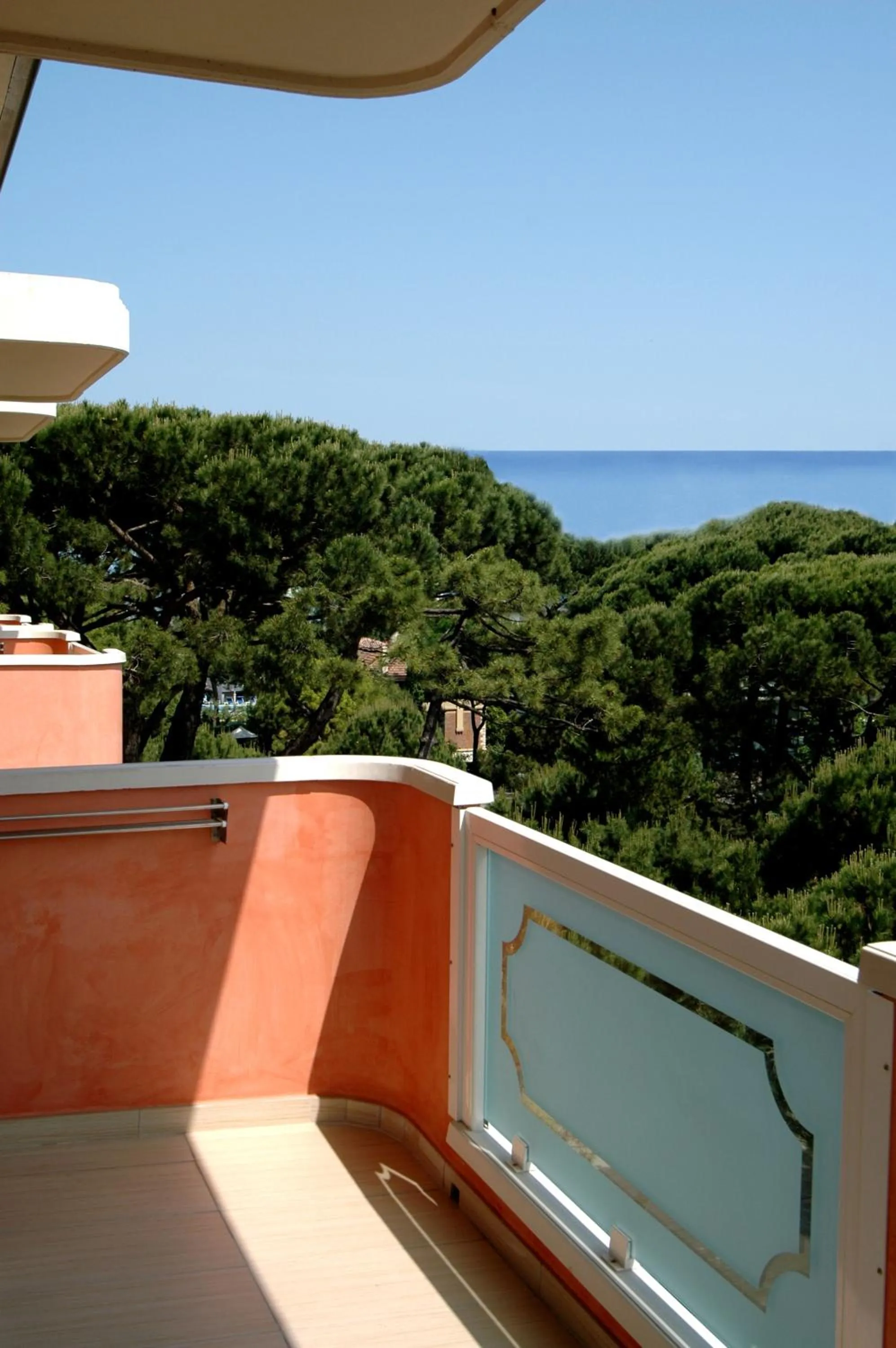 Balcony/Terrace in Hotel Globus, Sure Hotel Collection by Best Western