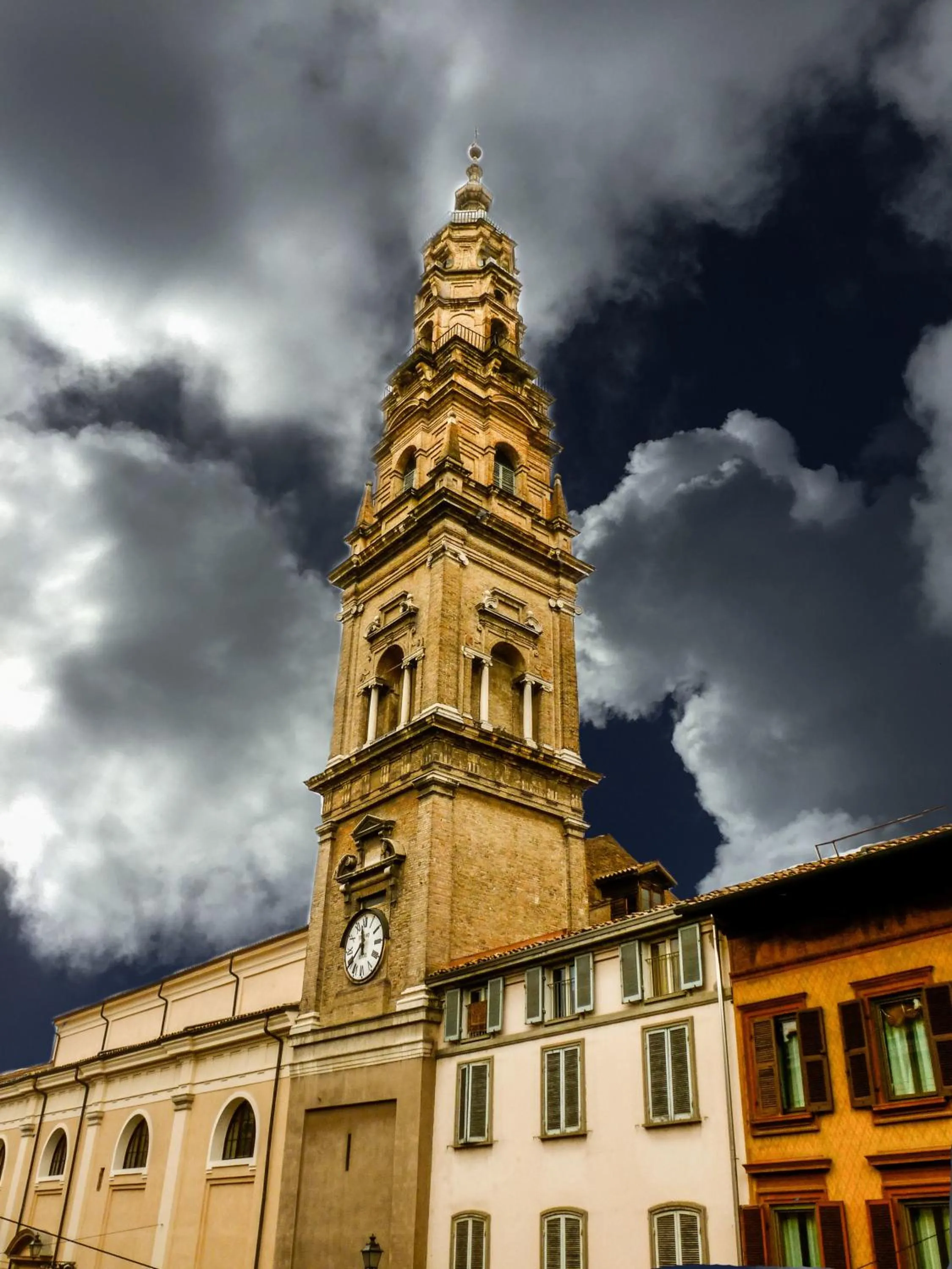 Facade/entrance in Parizzi Suites & Restaurant