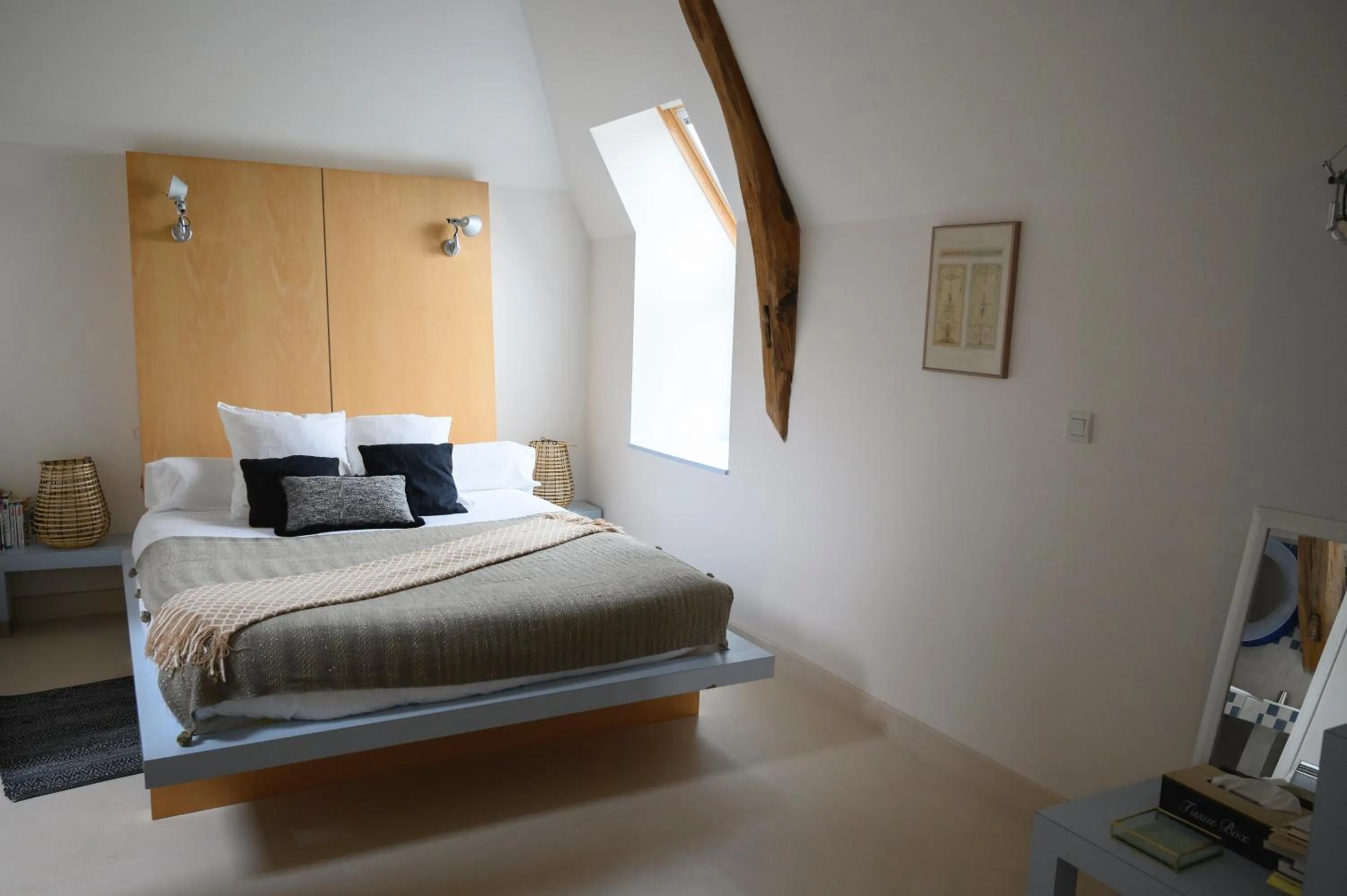 Bed in Vignoble Château Piéguë - winery