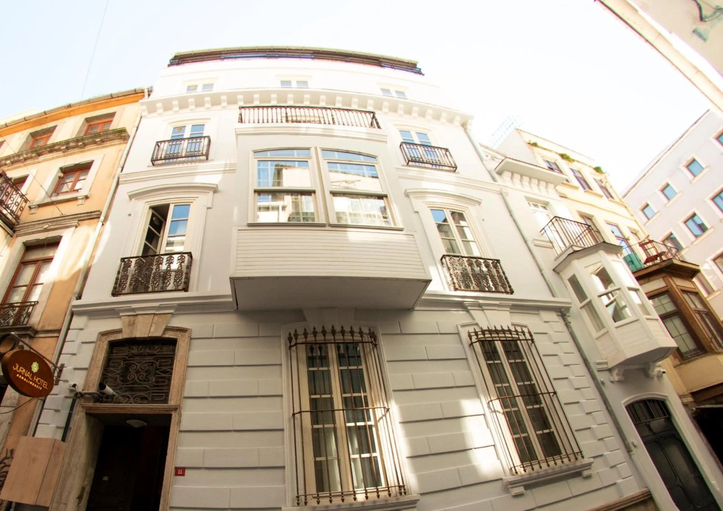 Property building in Jurnal Hotel