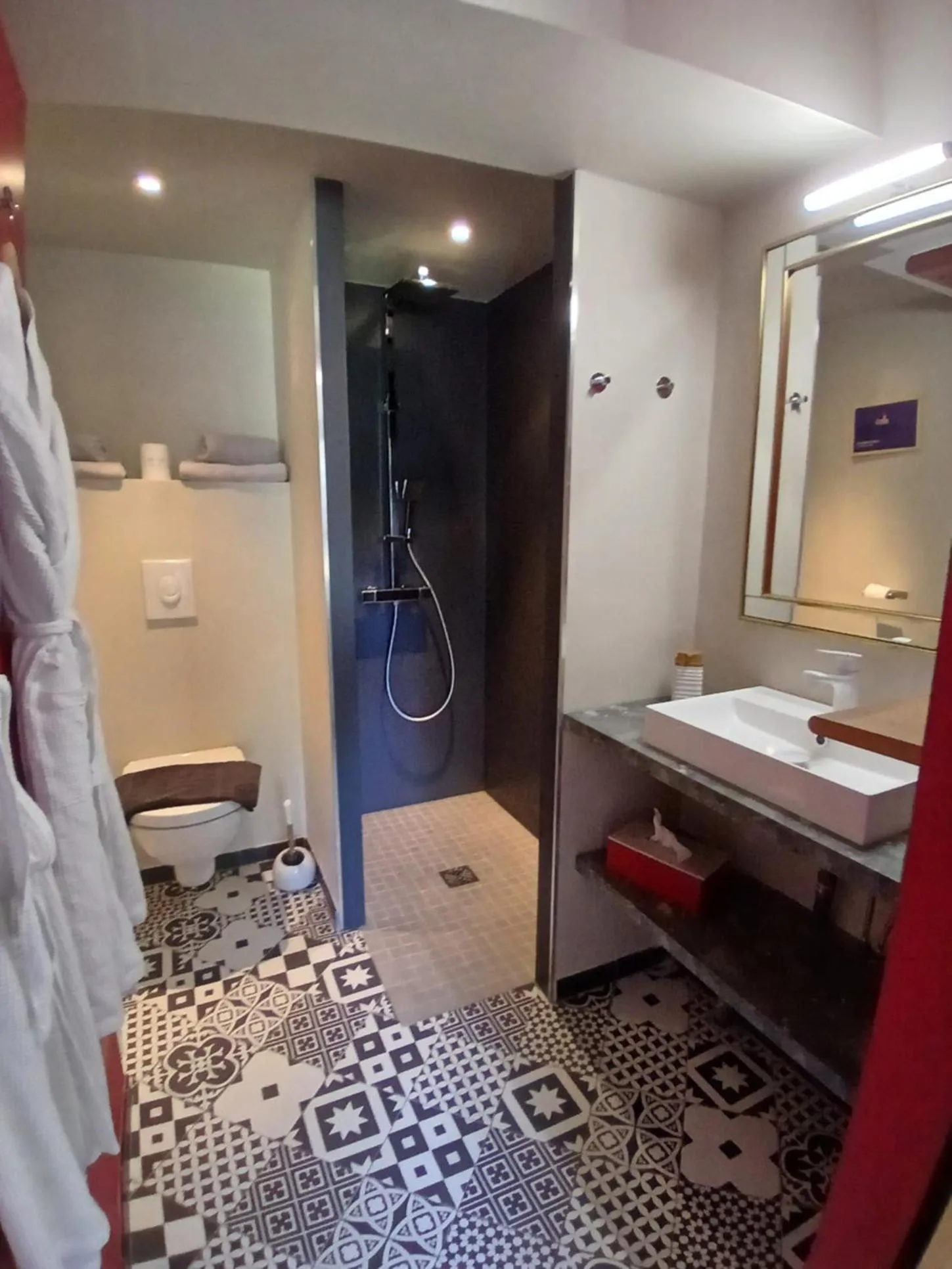 Shower in Au gré des vents