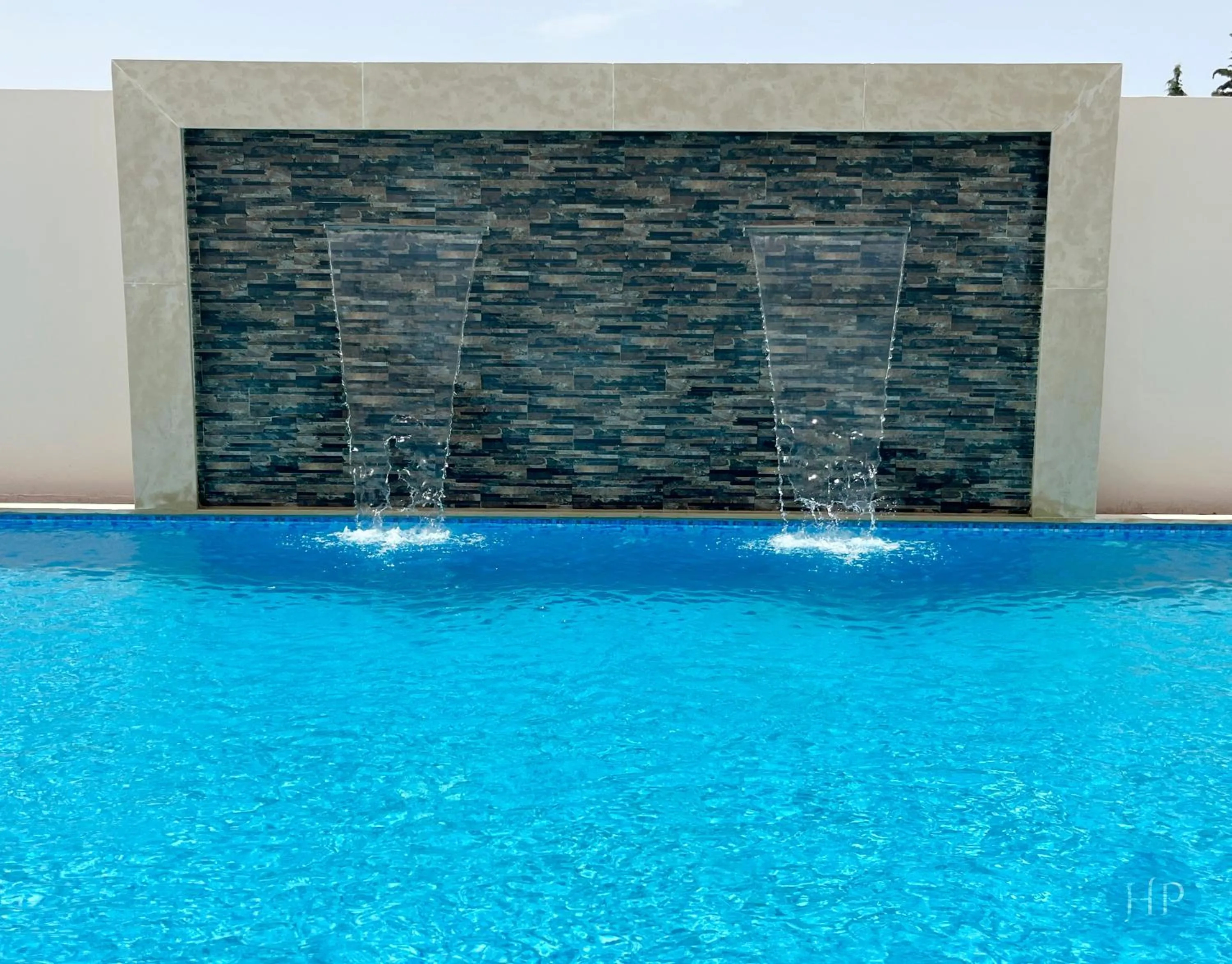 Swimming pool in Hôtel Plaisance