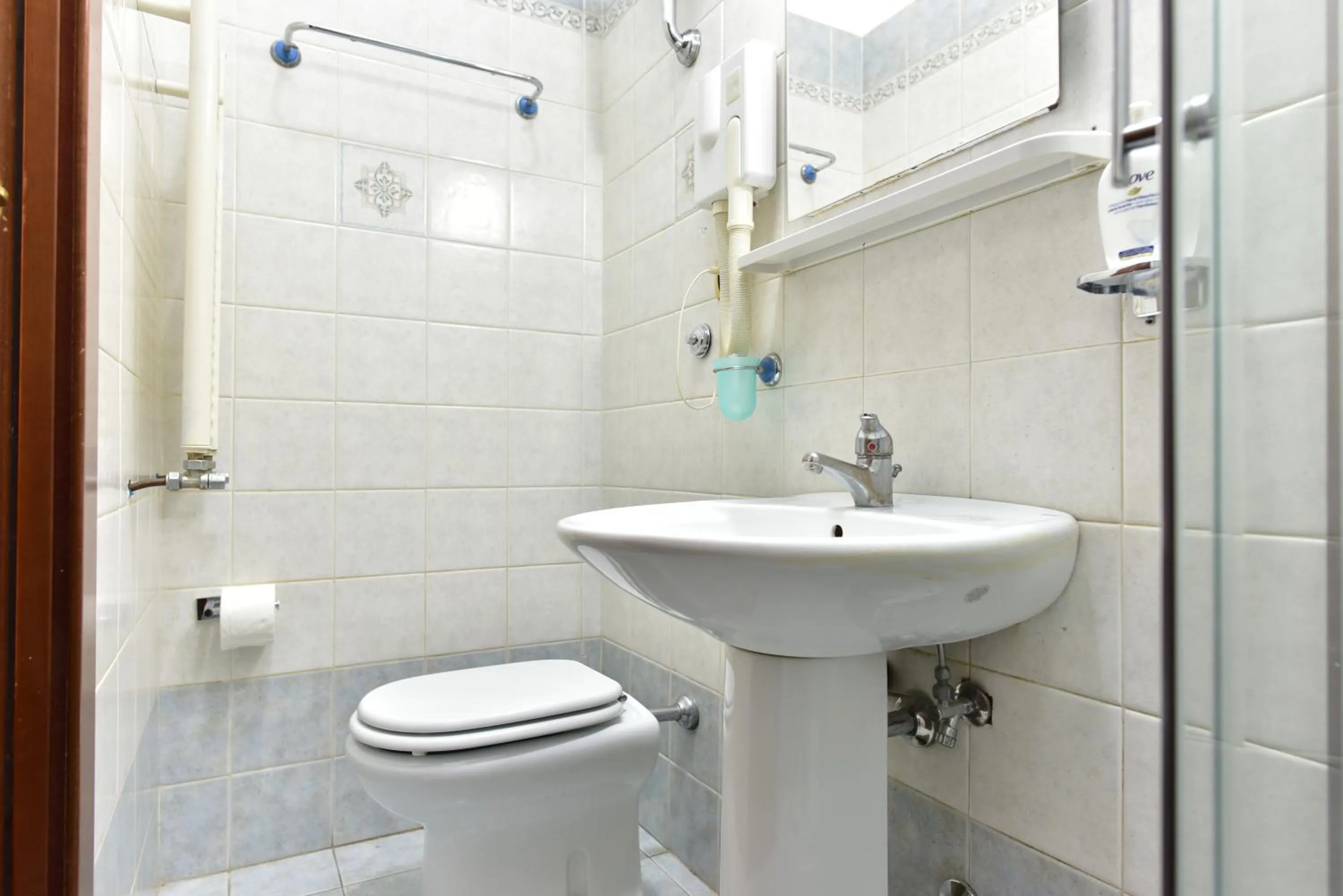 B&B Rome Terminal House