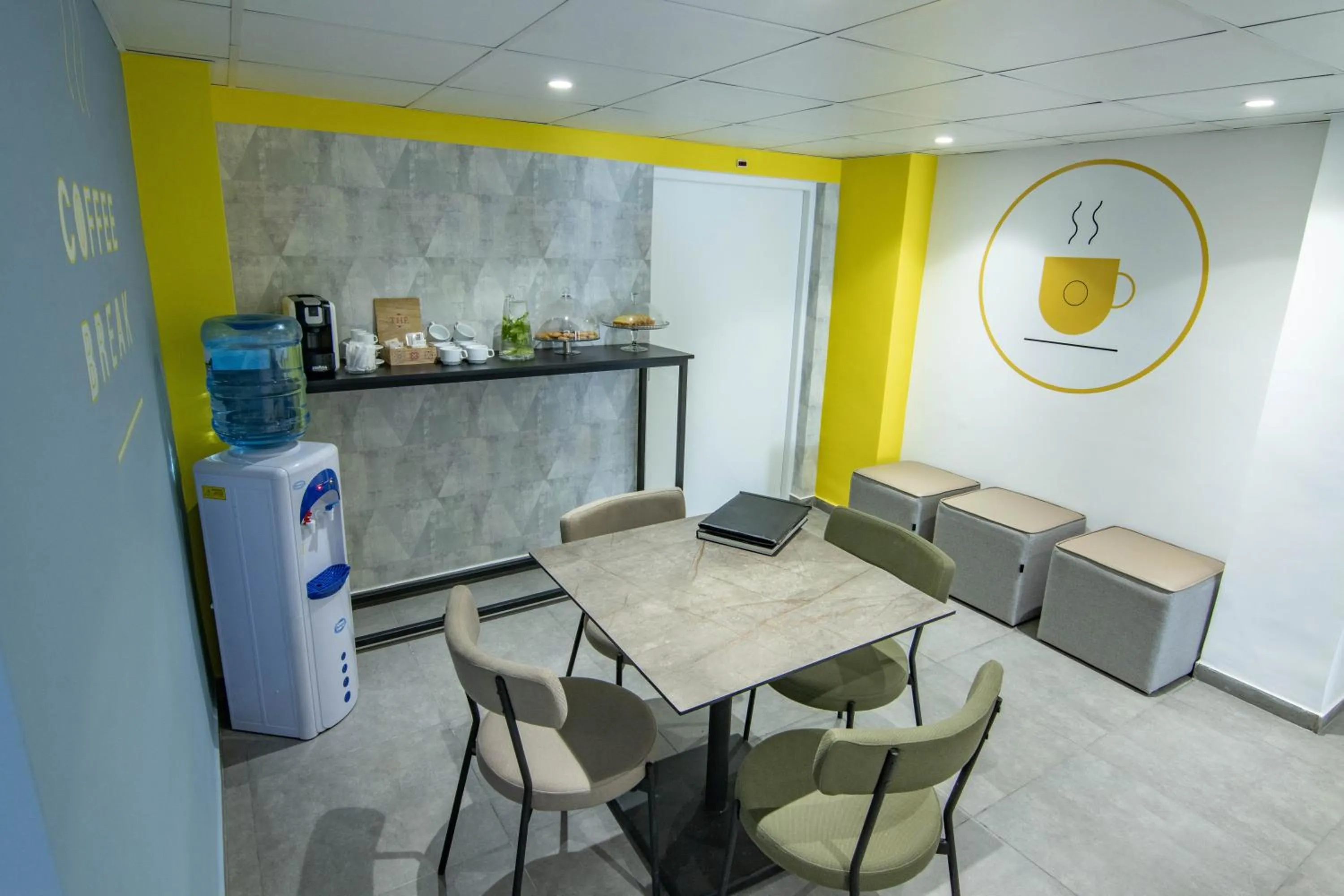 Kitchen or kitchenette in Hotel Ibn Khaldoun