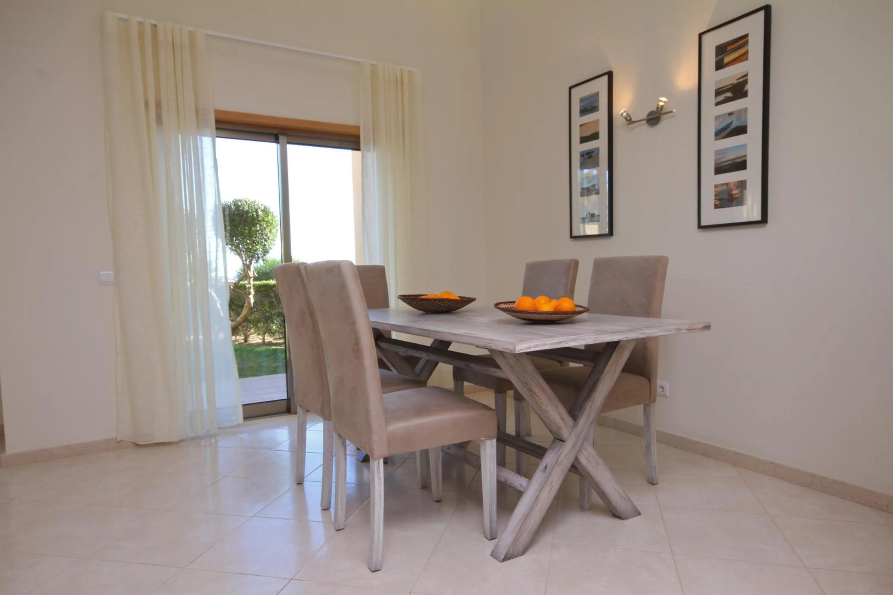 Dining area in Pinheiros da Balaia Villas