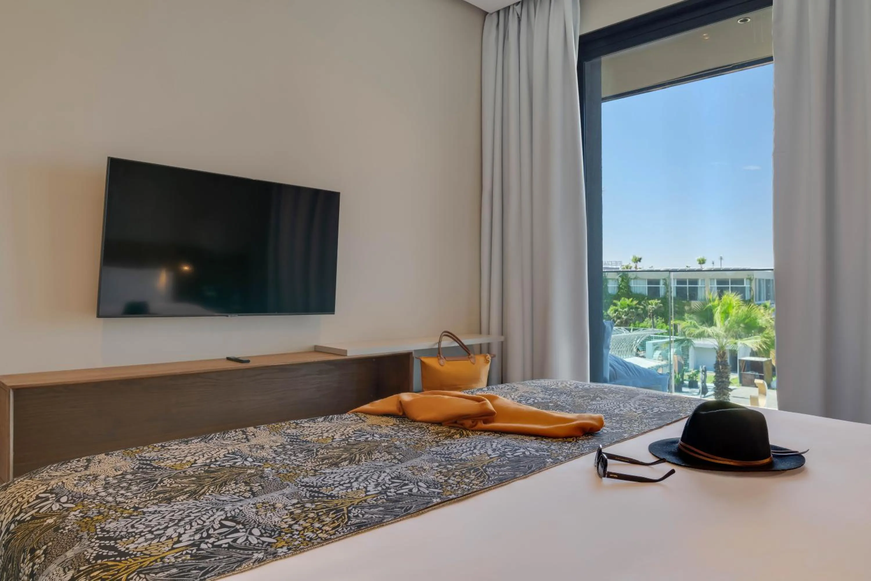 Bedroom, Bed in Pestana Casablanca, Seaside Suites & Residences