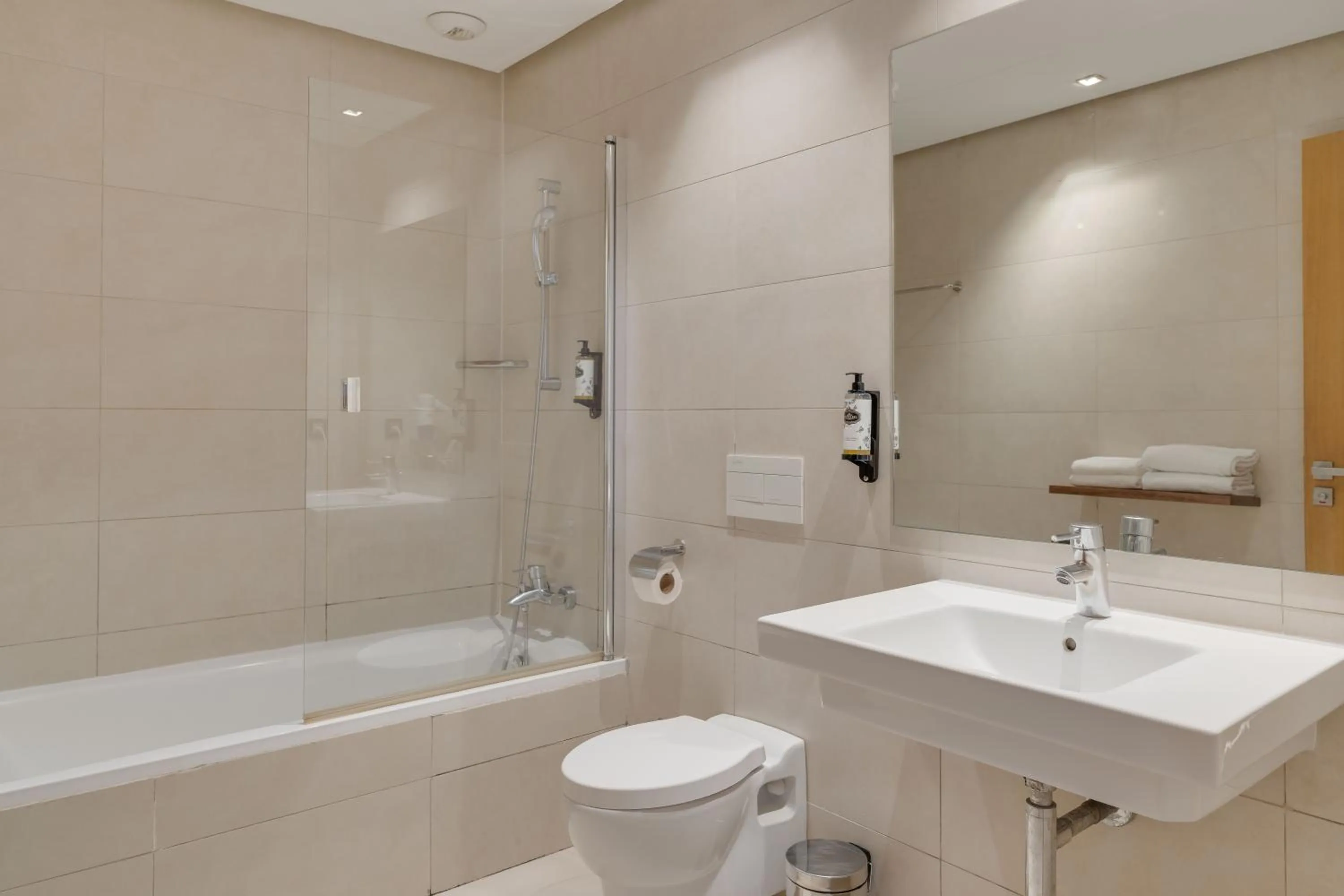 Bathroom in Pestana Casablanca, Seaside Suites & Residences