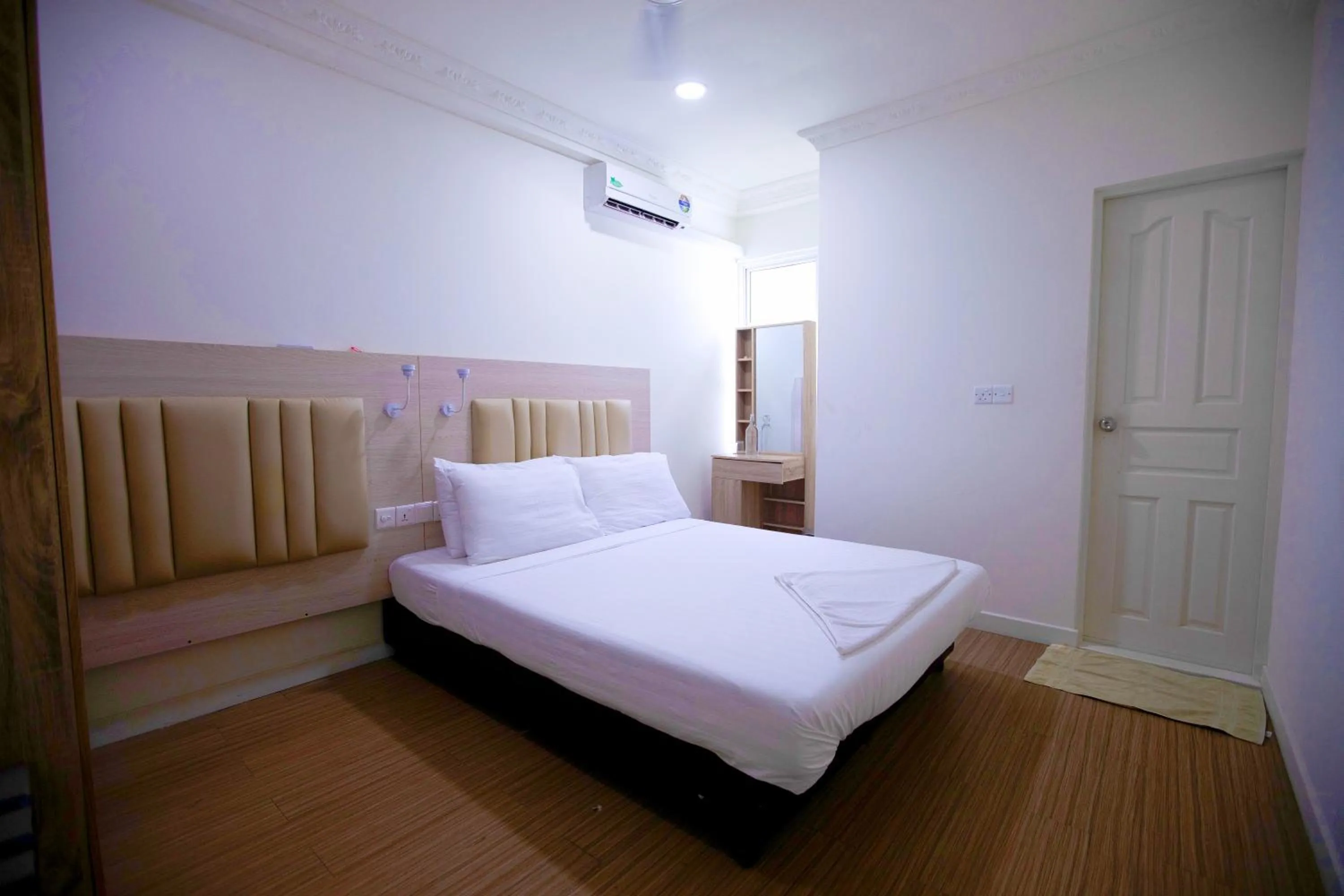 Bedroom, Bed in Keyla Inn