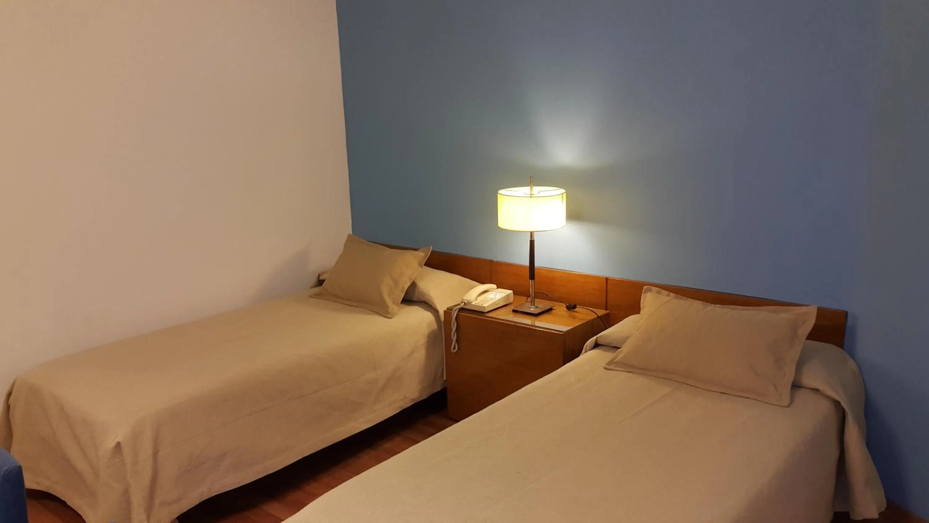 Bed in Hotel Avenida