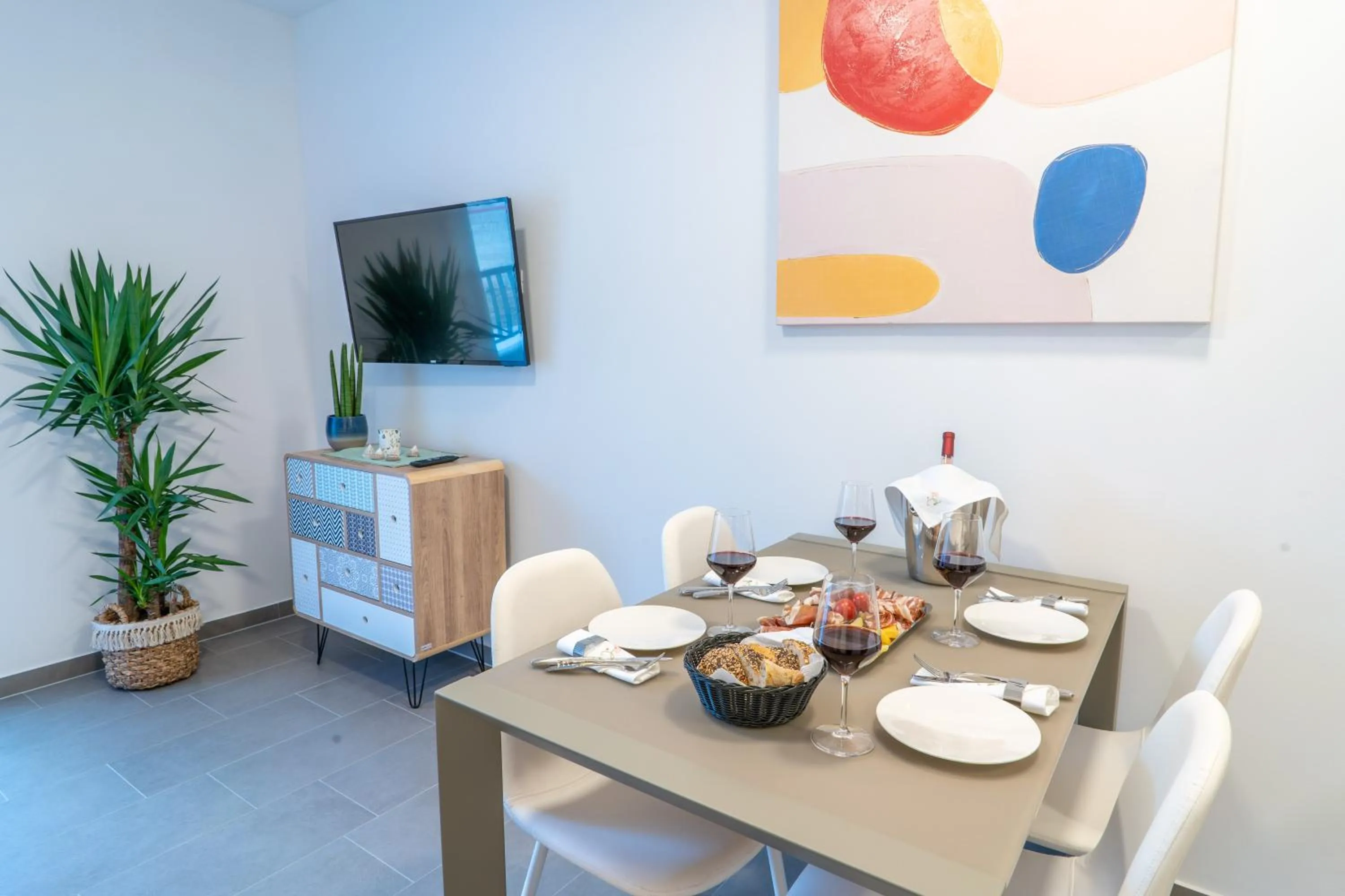 Dining area in VIPo Prestige Apartments